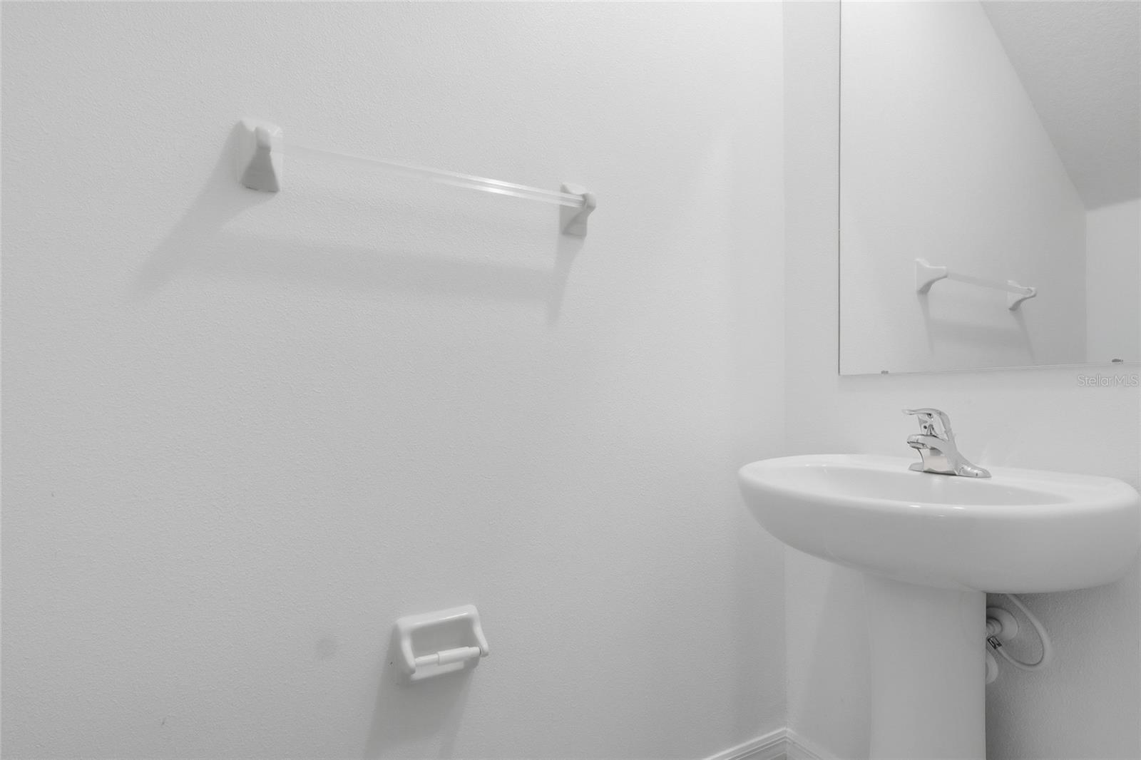 Image 18 of 30 For 32127 Powderpuff Mimosa Drive