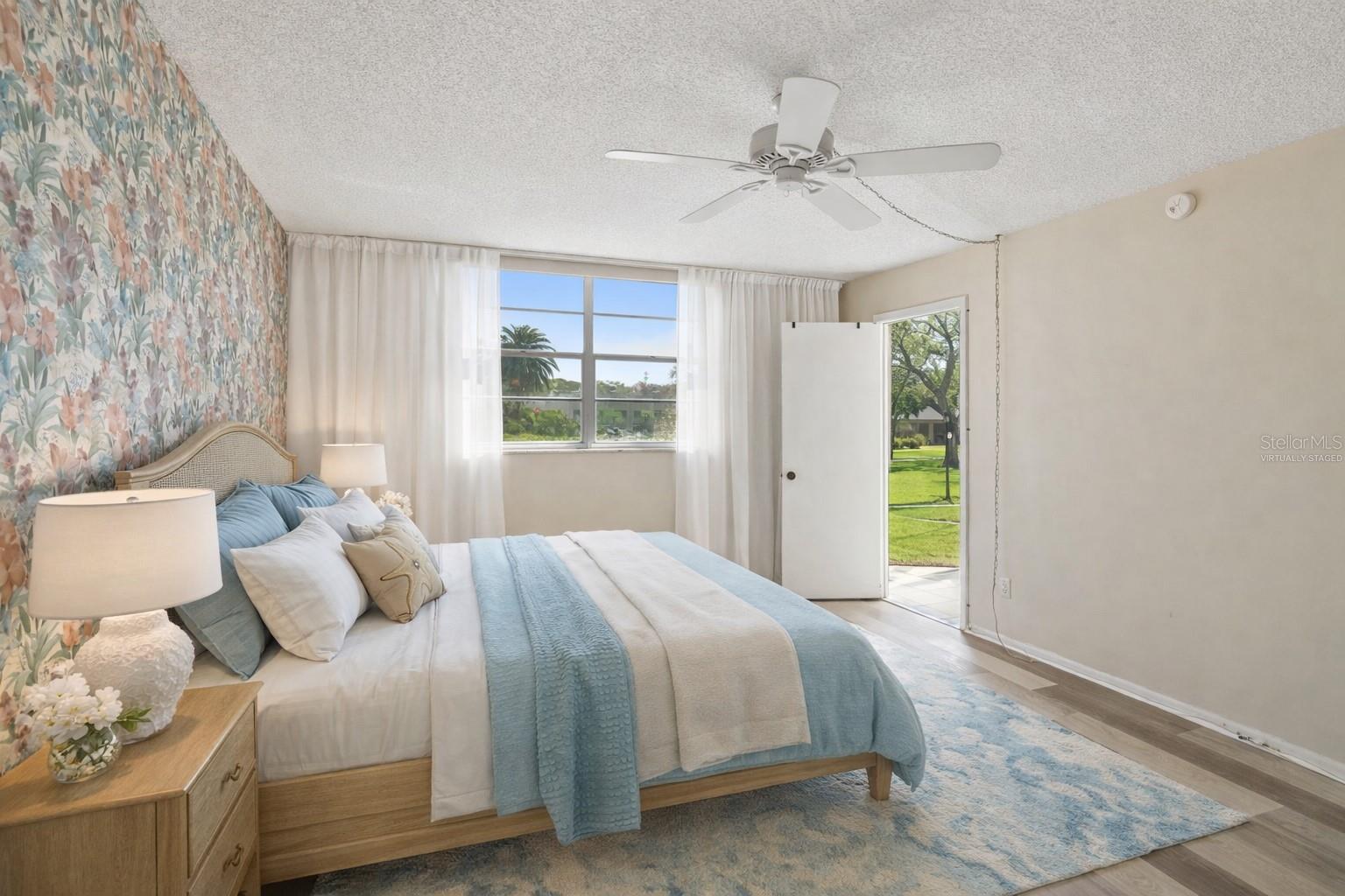 Image 10 of 34 For 5095 Bay Street Ne 110