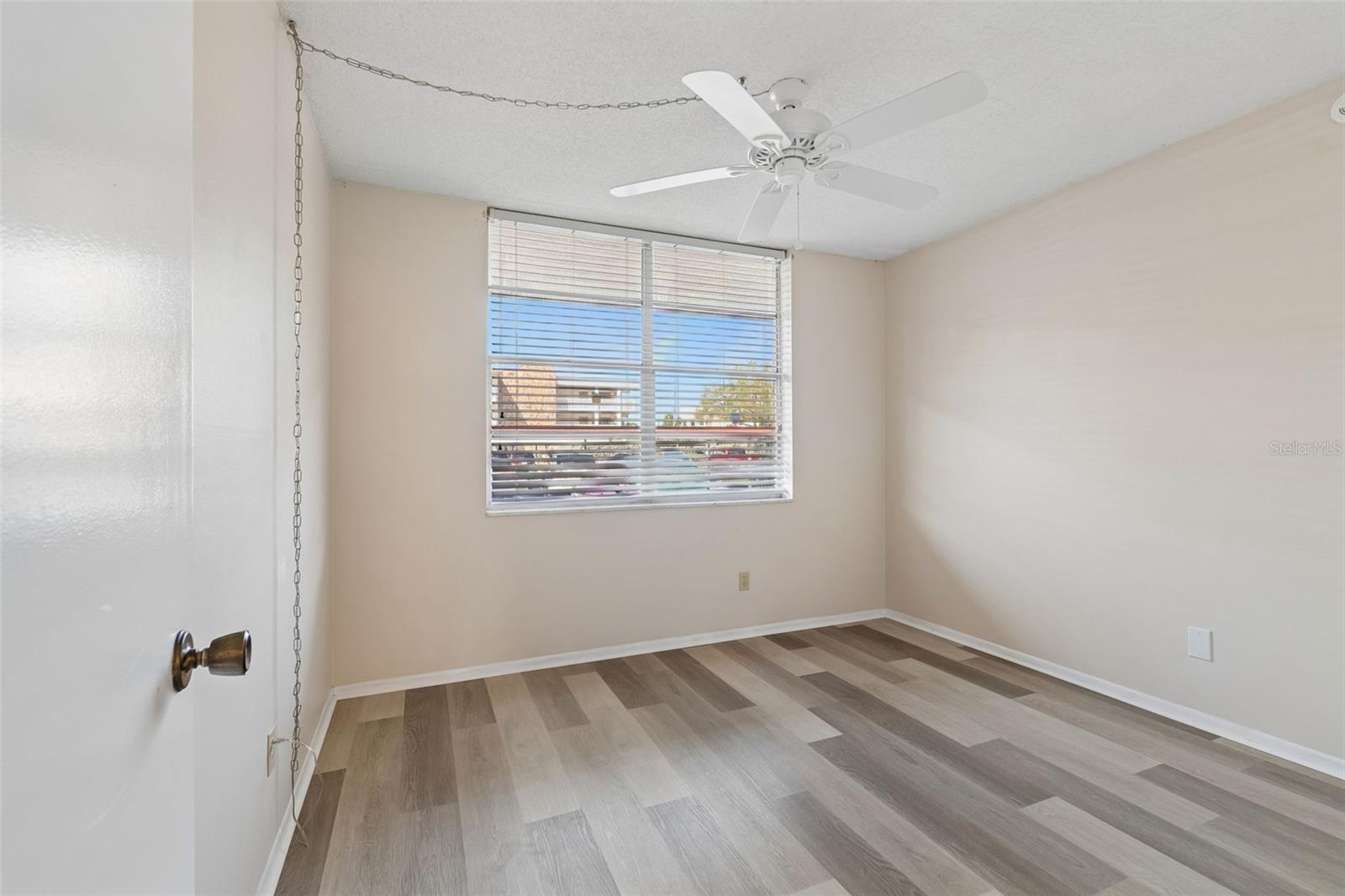 Image 22 of 34 For 5095 Bay Street Ne 110