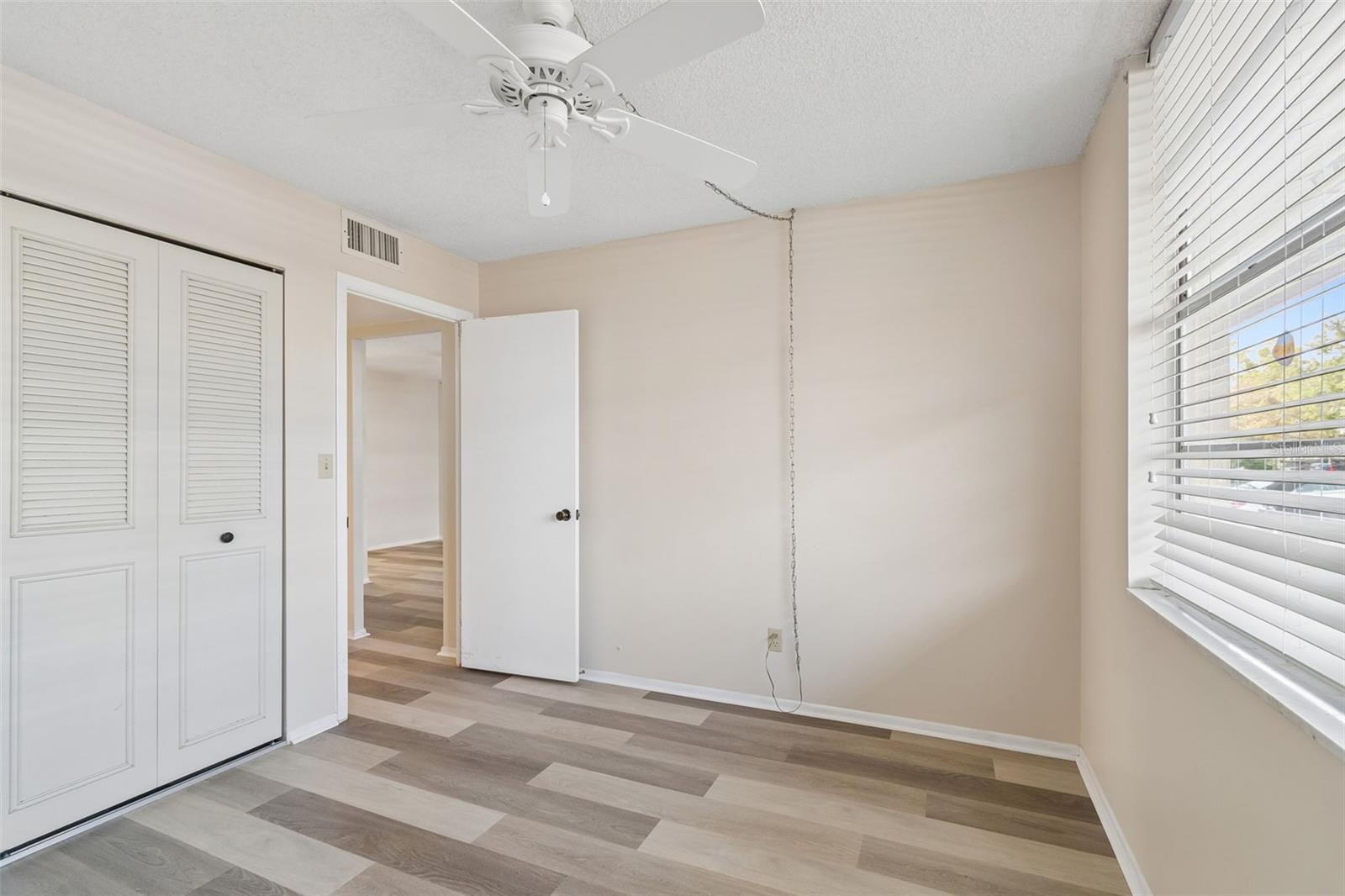 Image 23 of 34 For 5095 Bay Street Ne 110