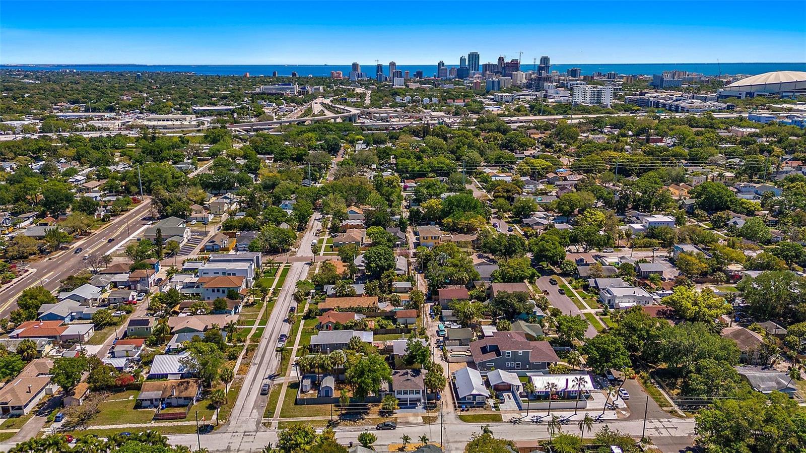 Image 24 of 34 For 5095 Bay Street Ne 110