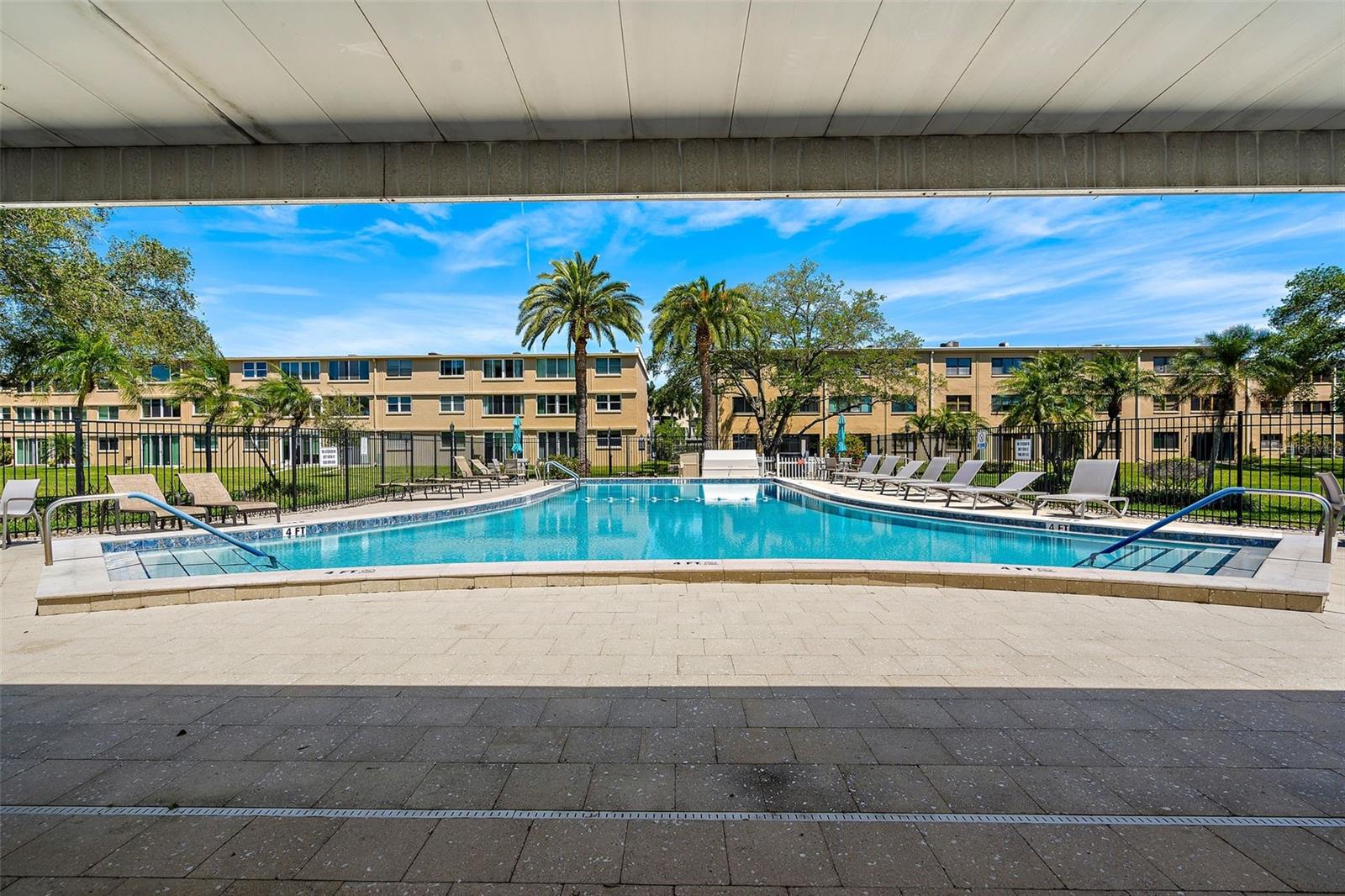 Image 28 of 34 For 5095 Bay Street Ne 110