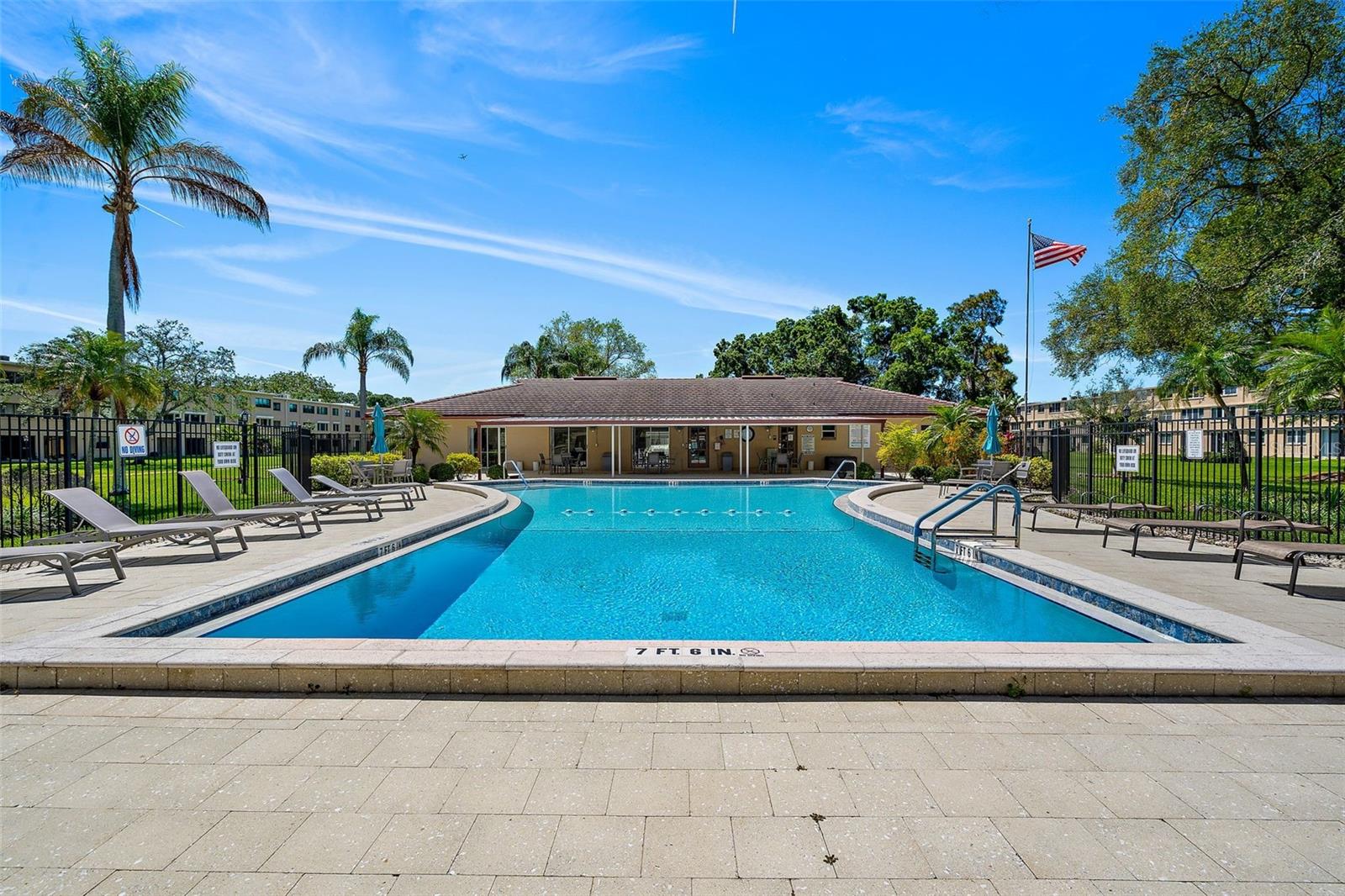 Image 30 of 34 For 5095 Bay Street Ne 110