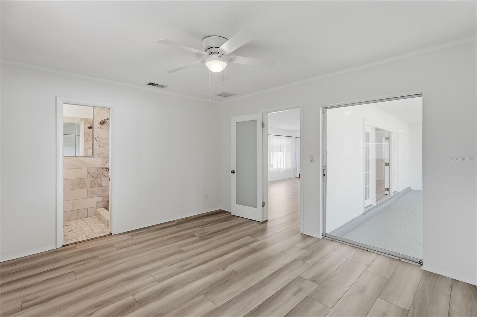 Image 13 of 38 For 2483 66th Terrace S