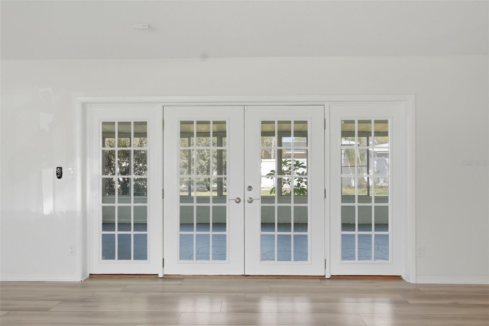 Image 9 of 38 For 2483 66th Terrace S