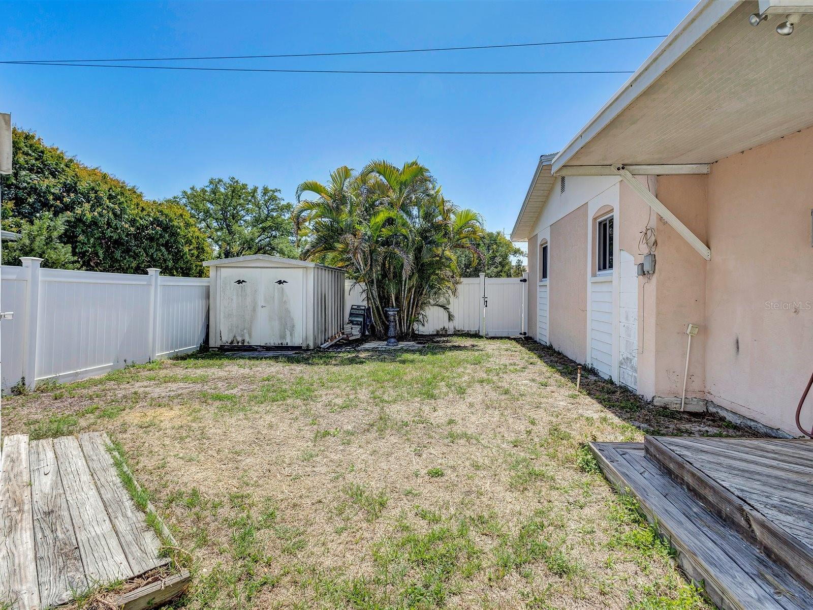 Image 38 of 59 For 4451 14th Avenue N