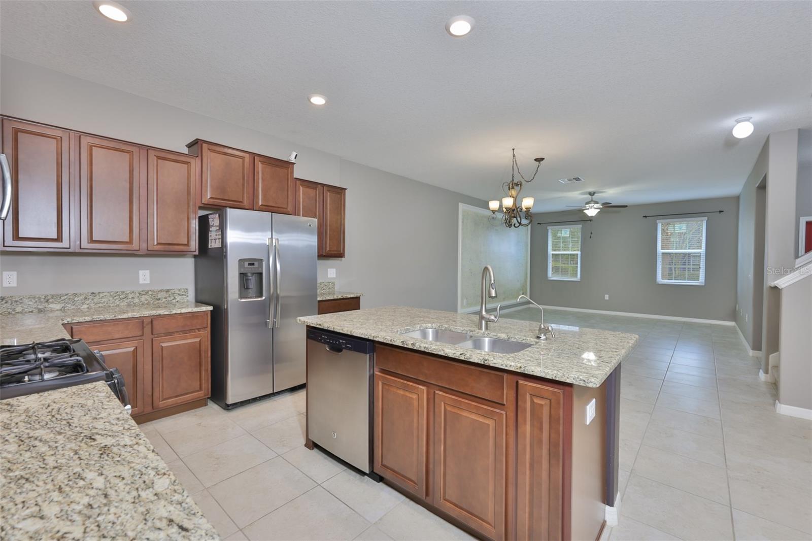 Image 10 of 64 For 6330 Lantern View Place