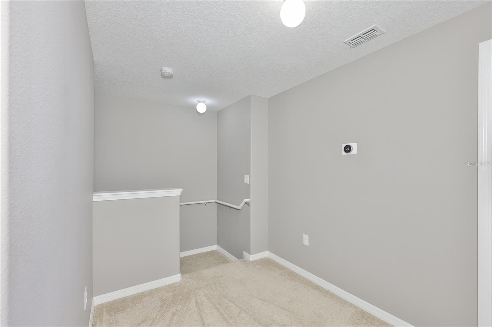 Image 19 of 64 For 6330 Lantern View Place