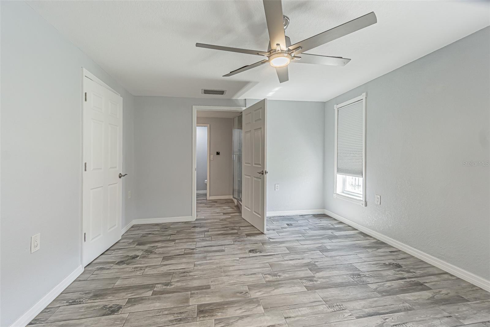 Image 13 of 45 For 1125 Fernwood Drive