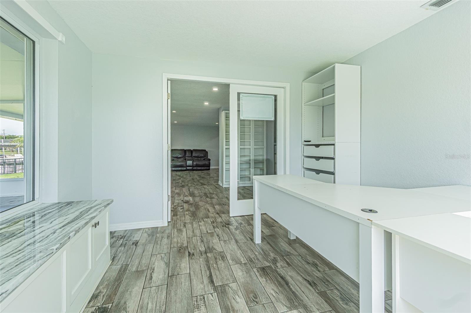 Image 24 of 45 For 1125 Fernwood Drive