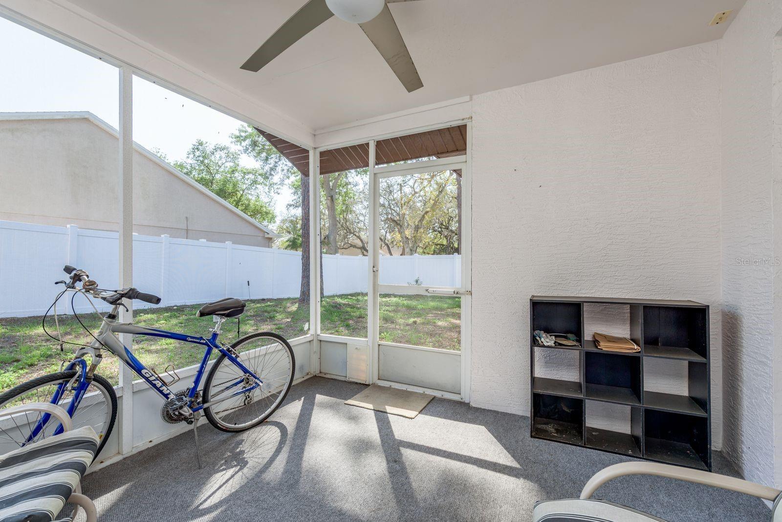 Image 28 of 37 For 752 Brittany Park Boulevard