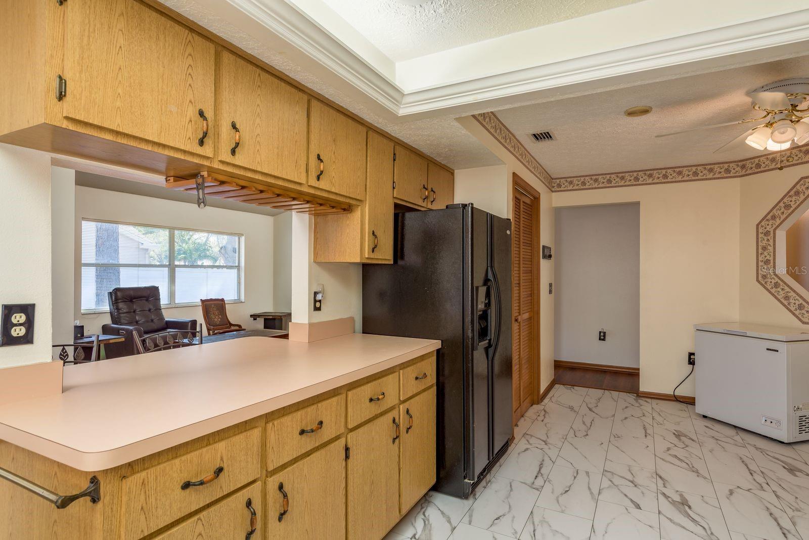 Image 8 of 37 For 752 Brittany Park Boulevard