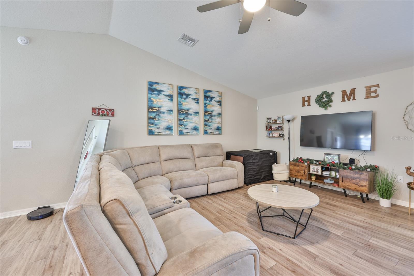 Image 4 of 43 For 252 Cascara Lane