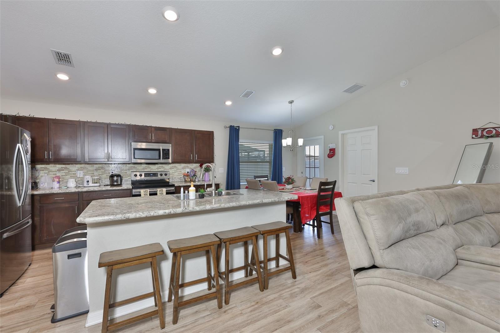 Image 5 of 43 For 252 Cascara Lane