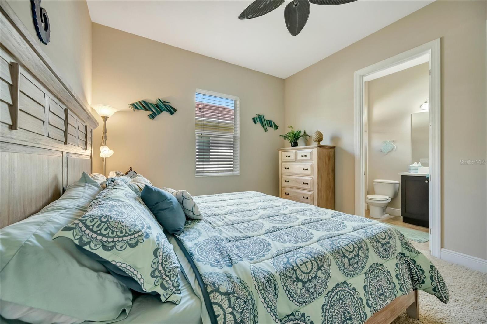 Image 52 of 100 For 1022 Kestrel Court