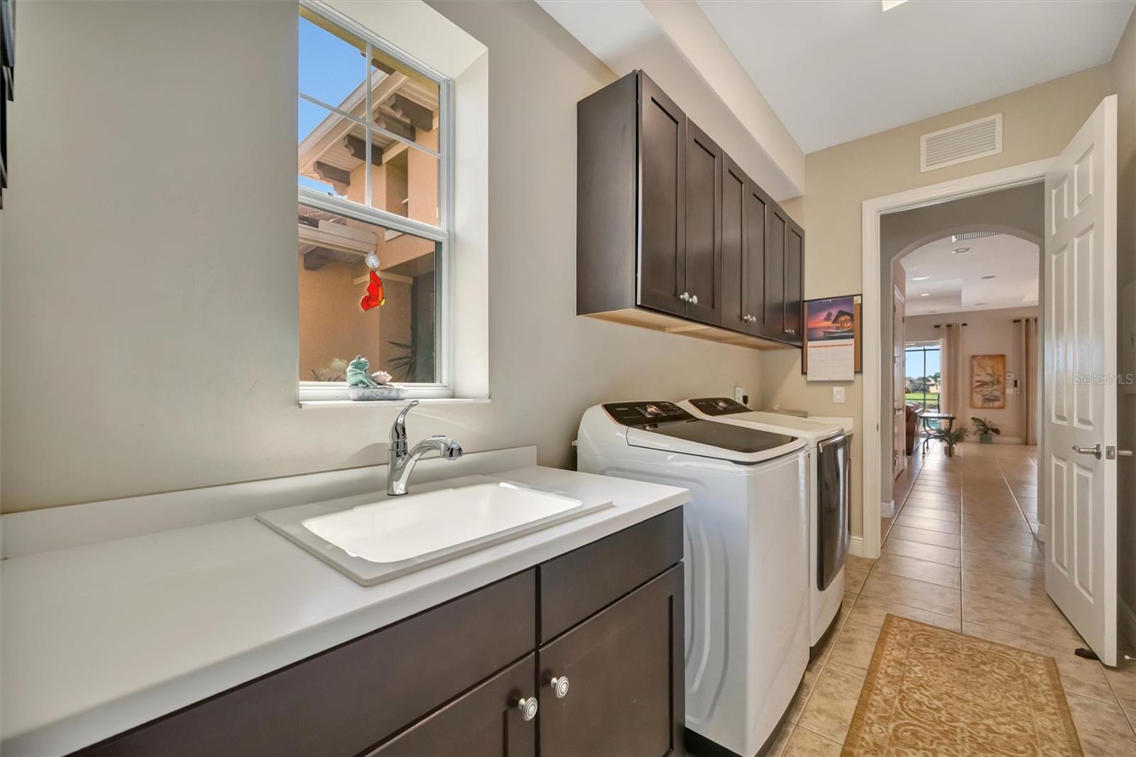 Image 55 of 100 For 1022 Kestrel Court