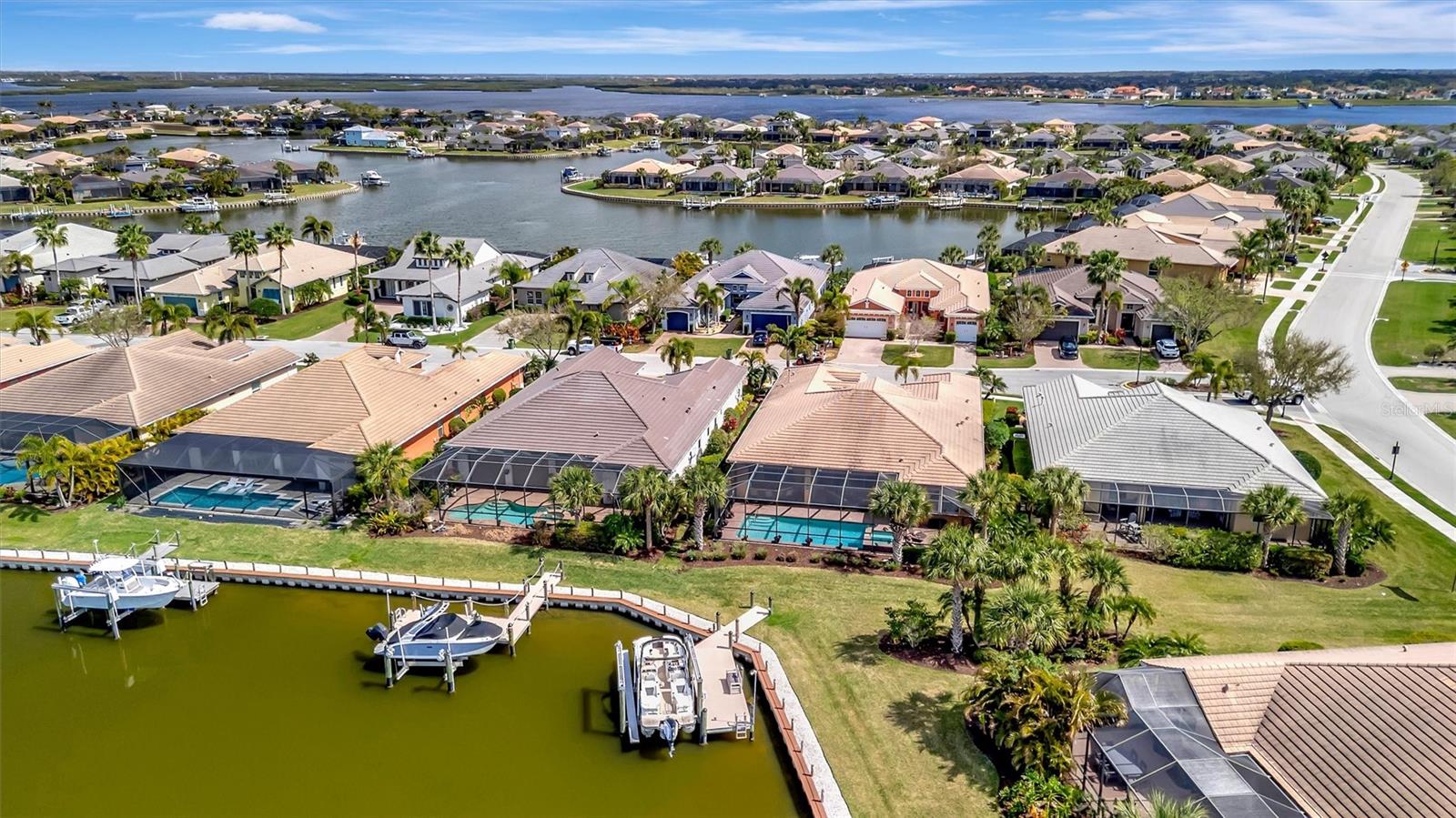 Image 6 of 100 For 1022 Kestrel Court