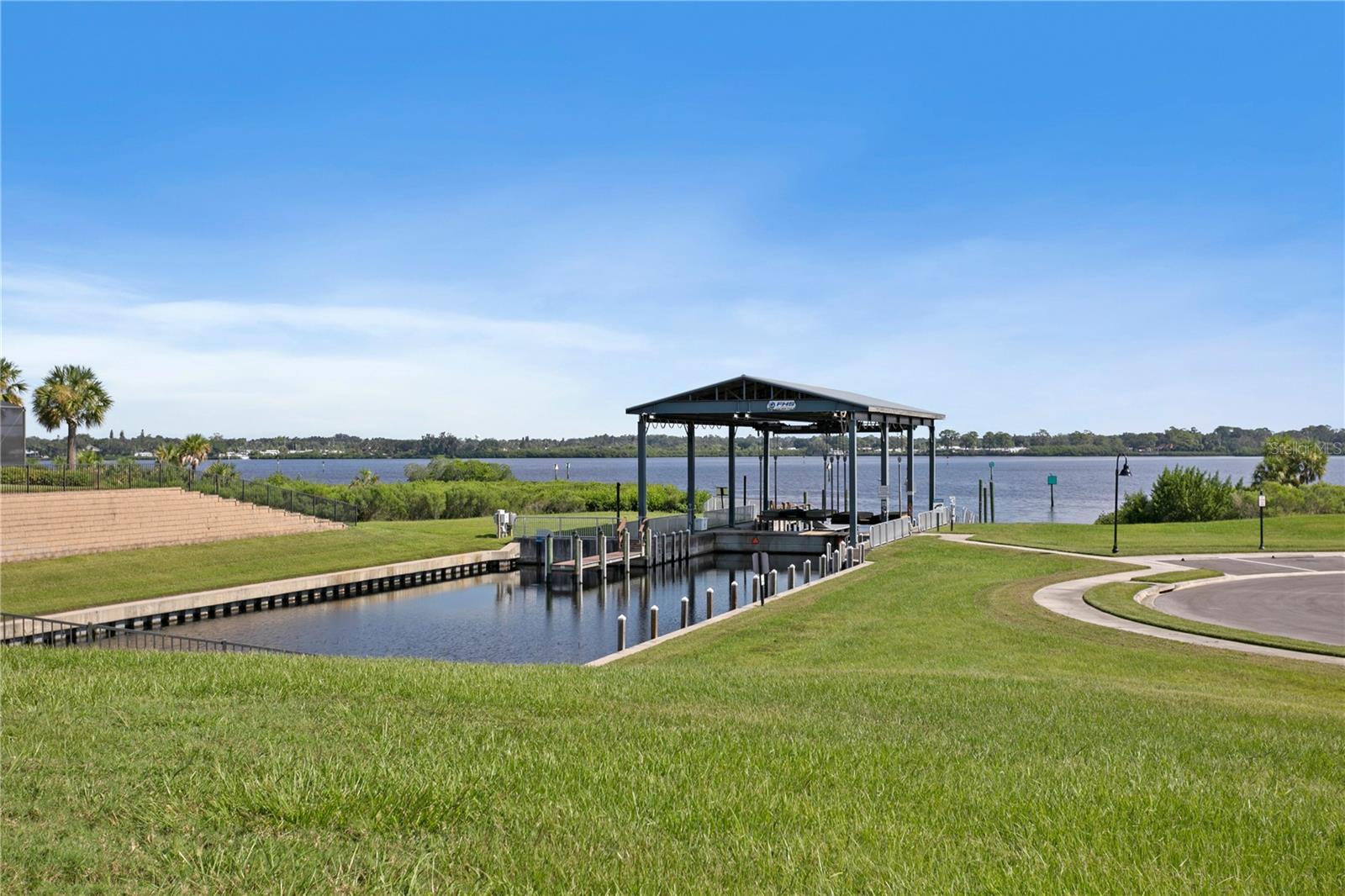 Image 98 of 100 For 1022 Kestrel Court