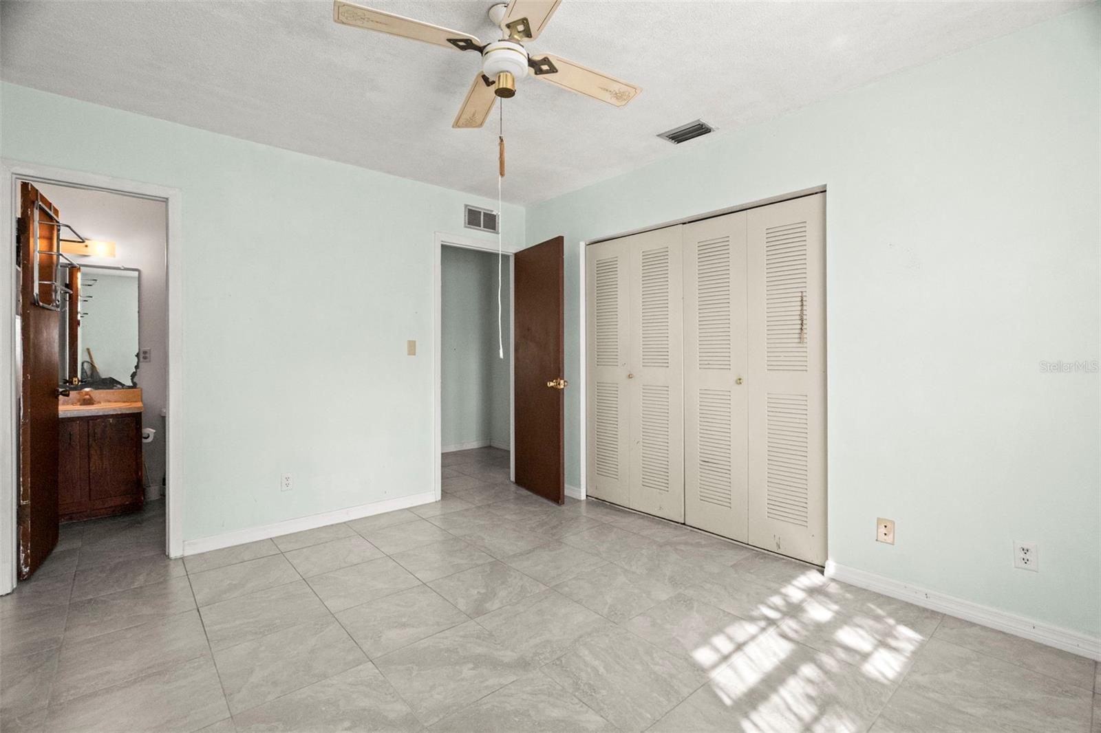Image 16 of 25 For 2147 Coral Way
