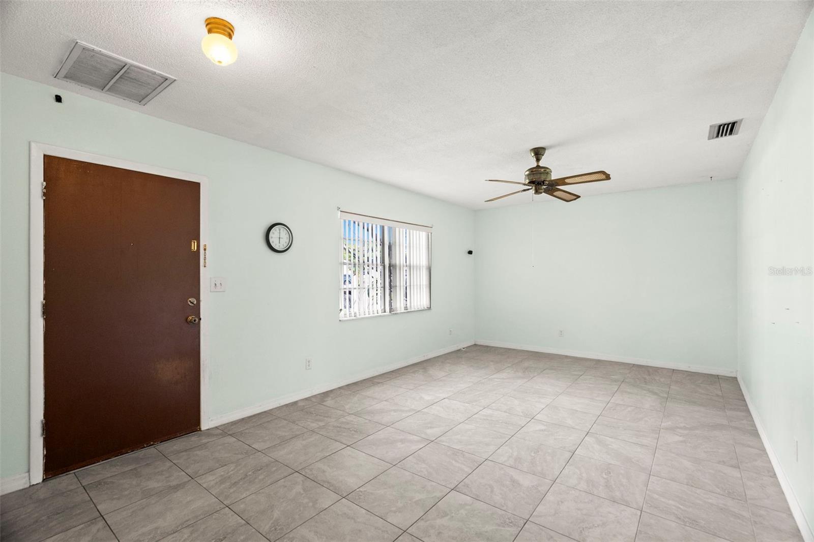 Image 4 of 25 For 2147 Coral Way