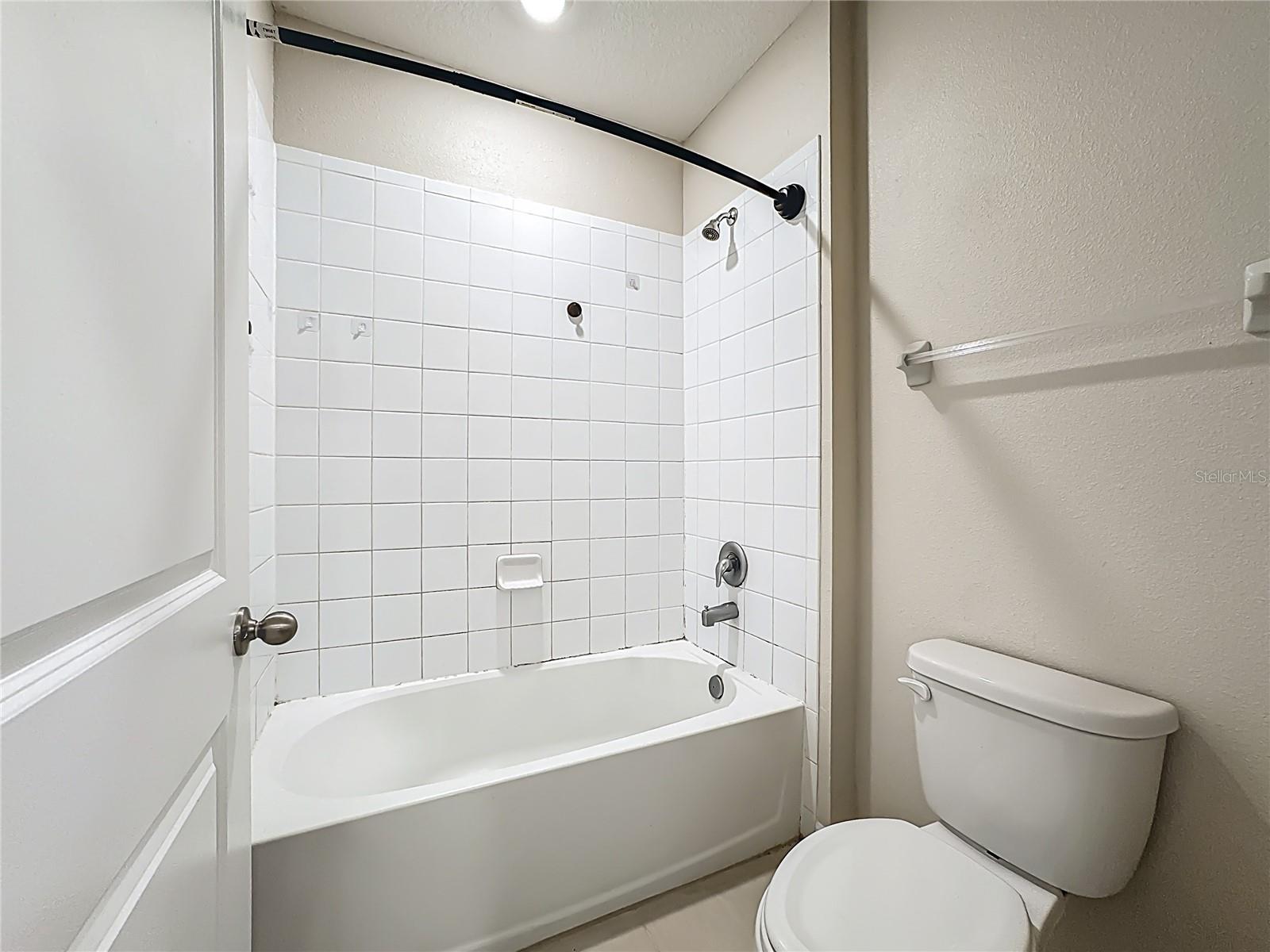 Listing photo id 57 for 13071 Brookside Moss Drive