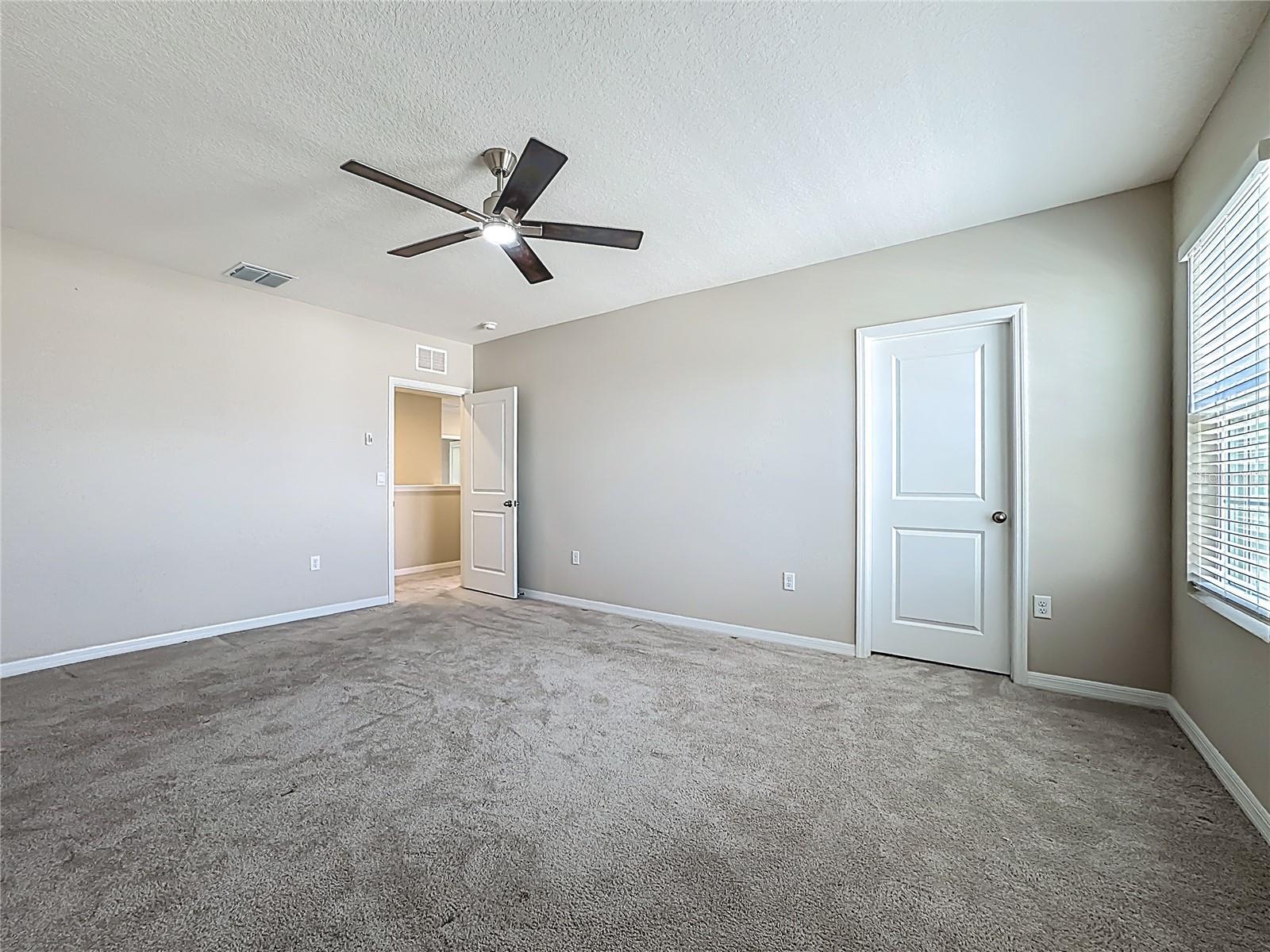 Listing photo id 60 for 13071 Brookside Moss Drive