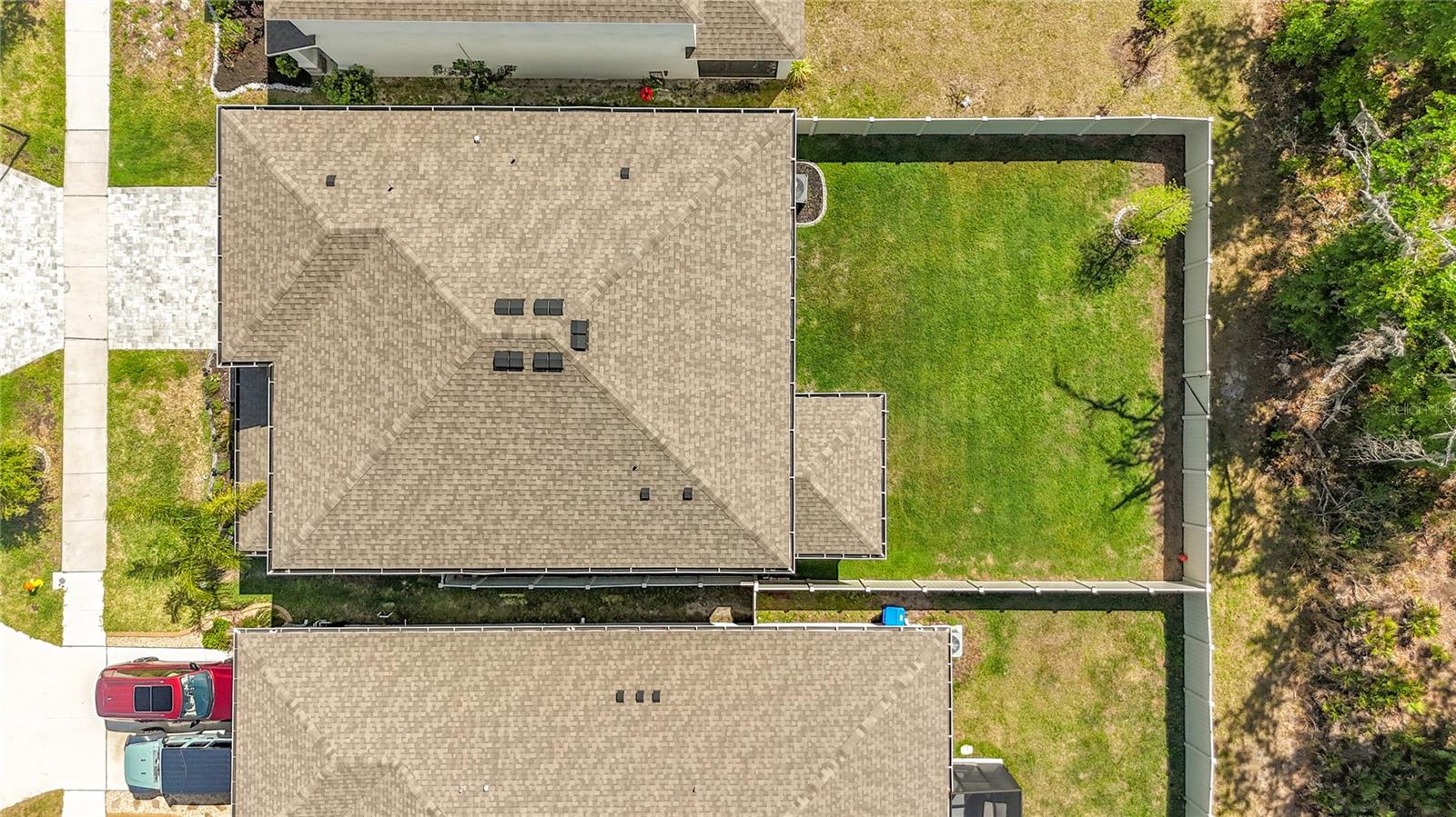 Listing photo id 82 for 13071 Brookside Moss Drive