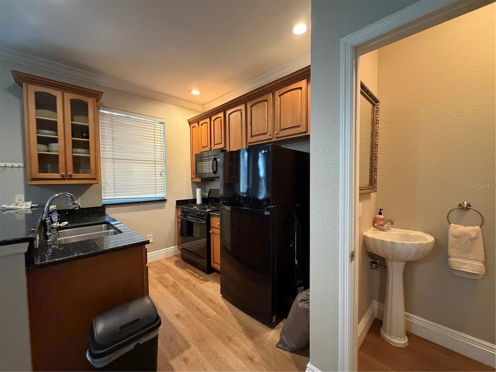 Image 8 of 23 For 117 Key Haven Court