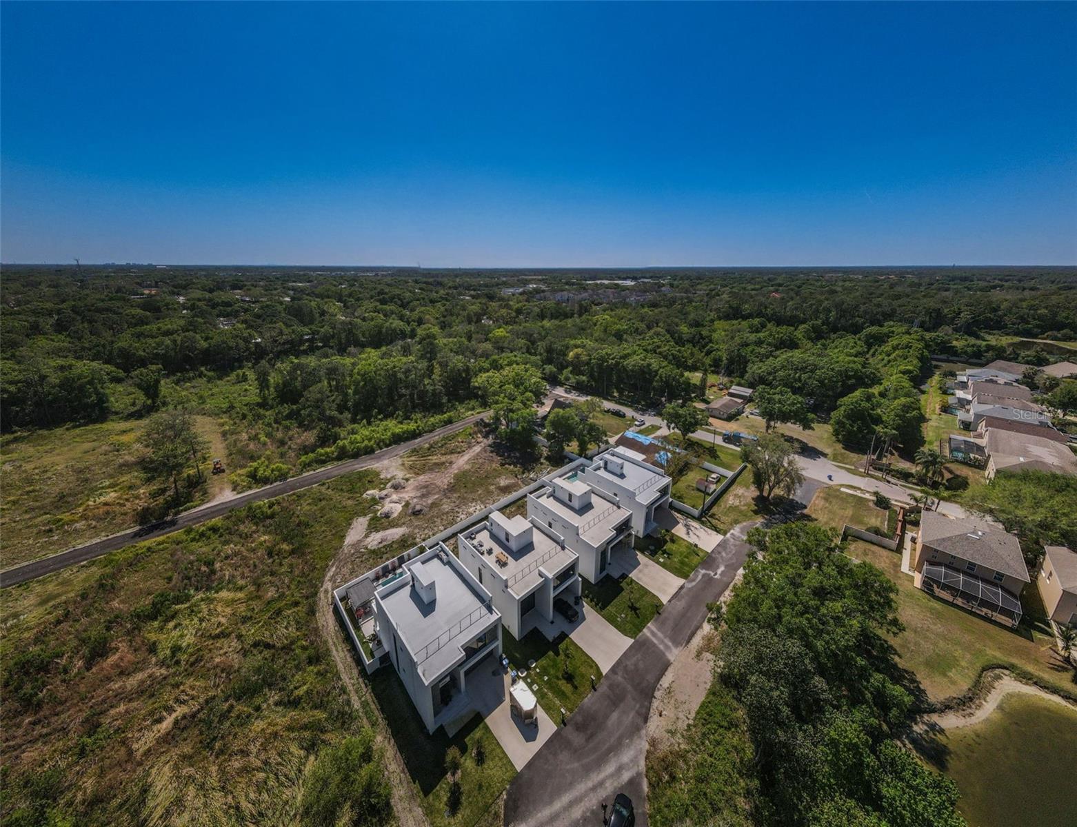 Image 2 of 3 For 210 Skytrail