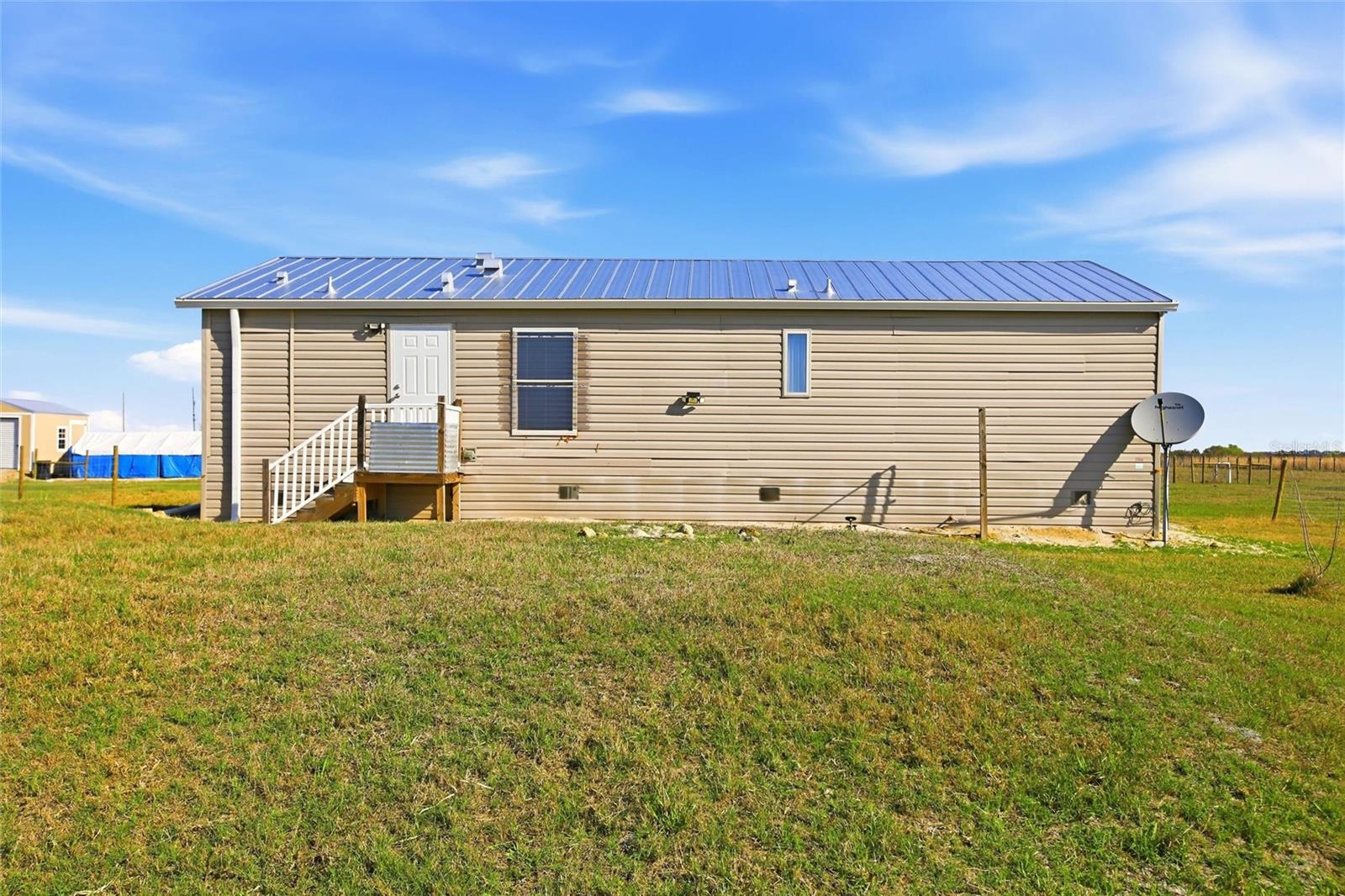 Image 32 of 44 For 1885 Far Pointe Drive