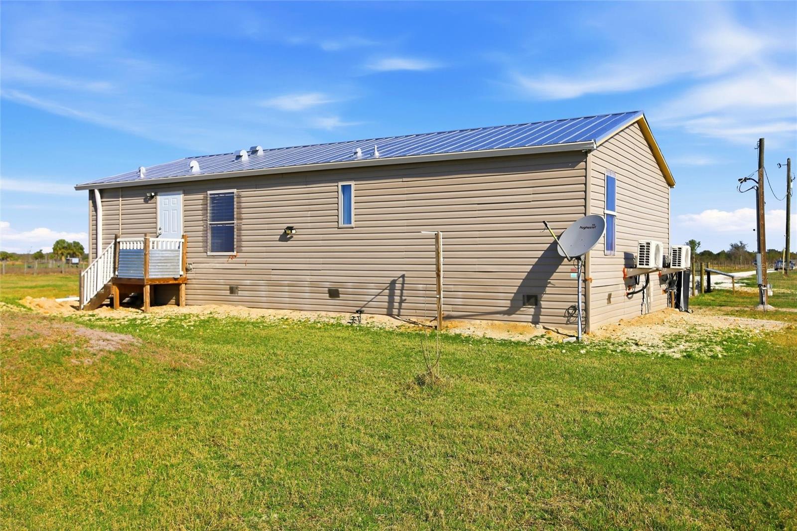 Image 33 of 44 For 1885 Far Pointe Drive