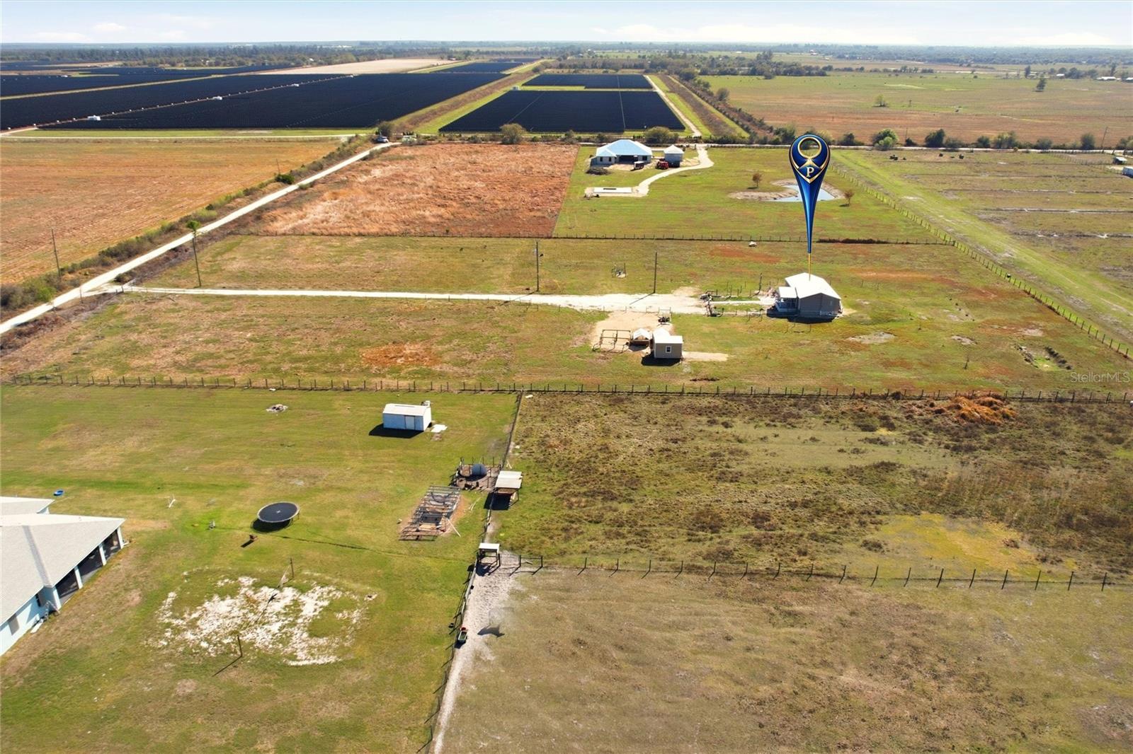 Image 40 of 44 For 1885 Far Pointe Drive