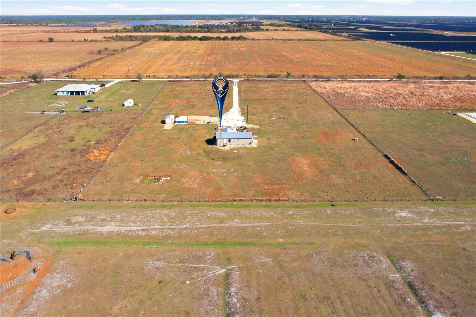 Image 41 of 44 For 1885 Far Pointe Drive