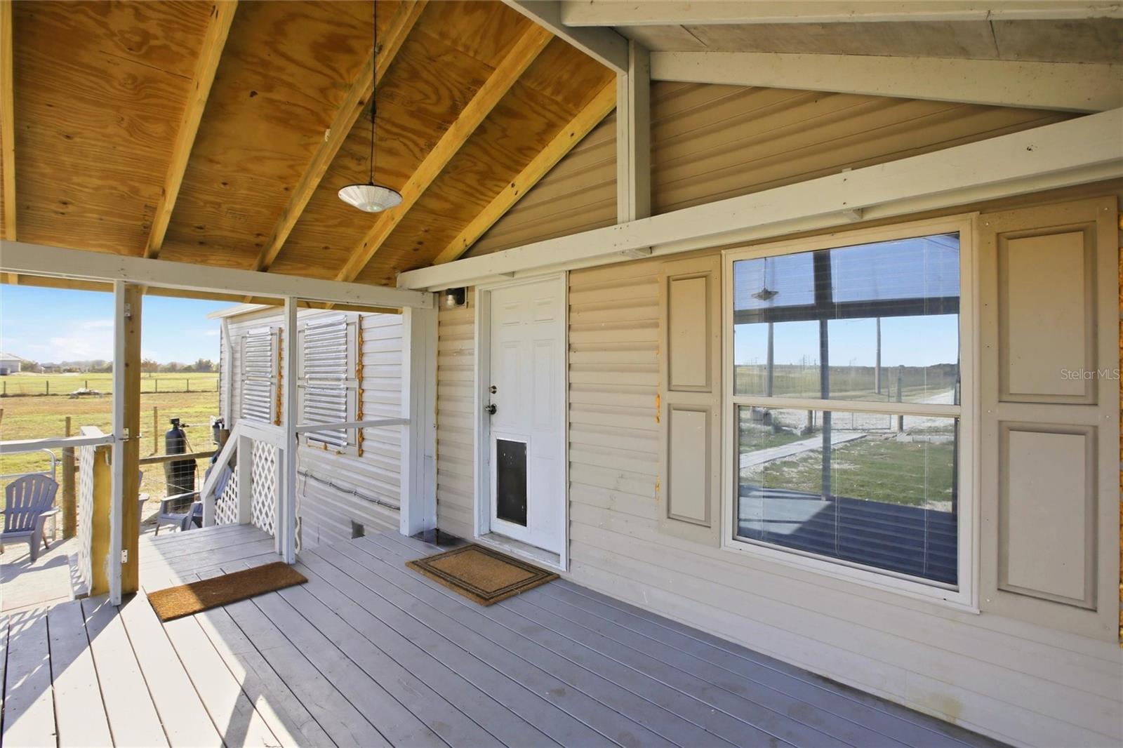 Image 6 of 44 For 1885 Far Pointe Drive