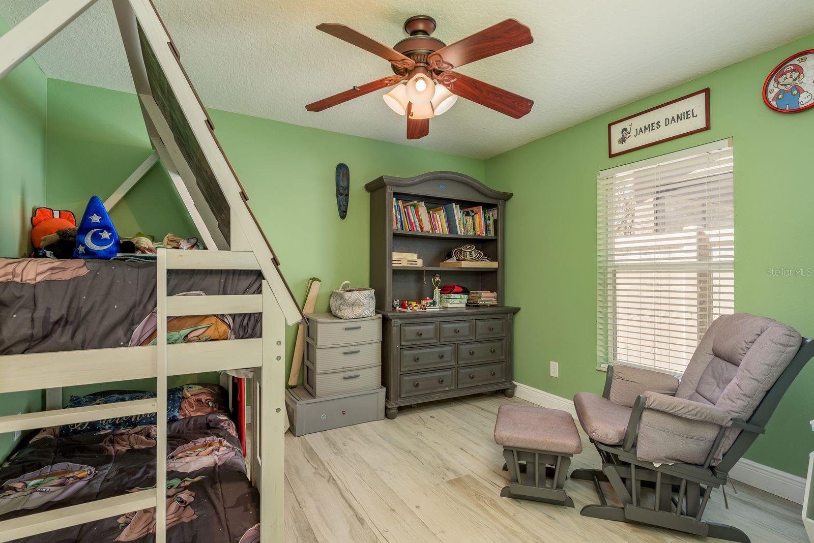 Image 36 of 55 For 17902 Cunningham Court