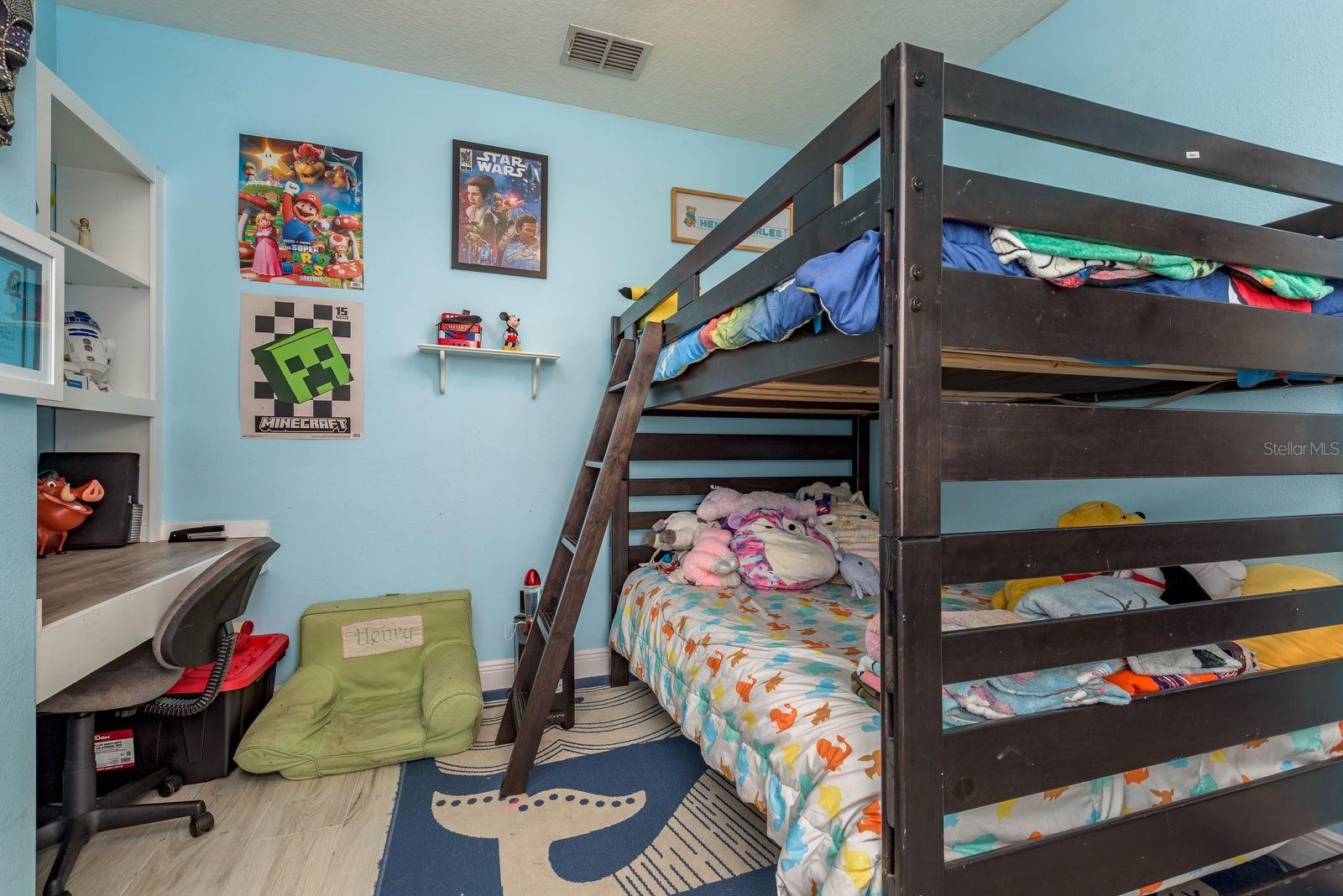 Image 41 of 55 For 17902 Cunningham Court