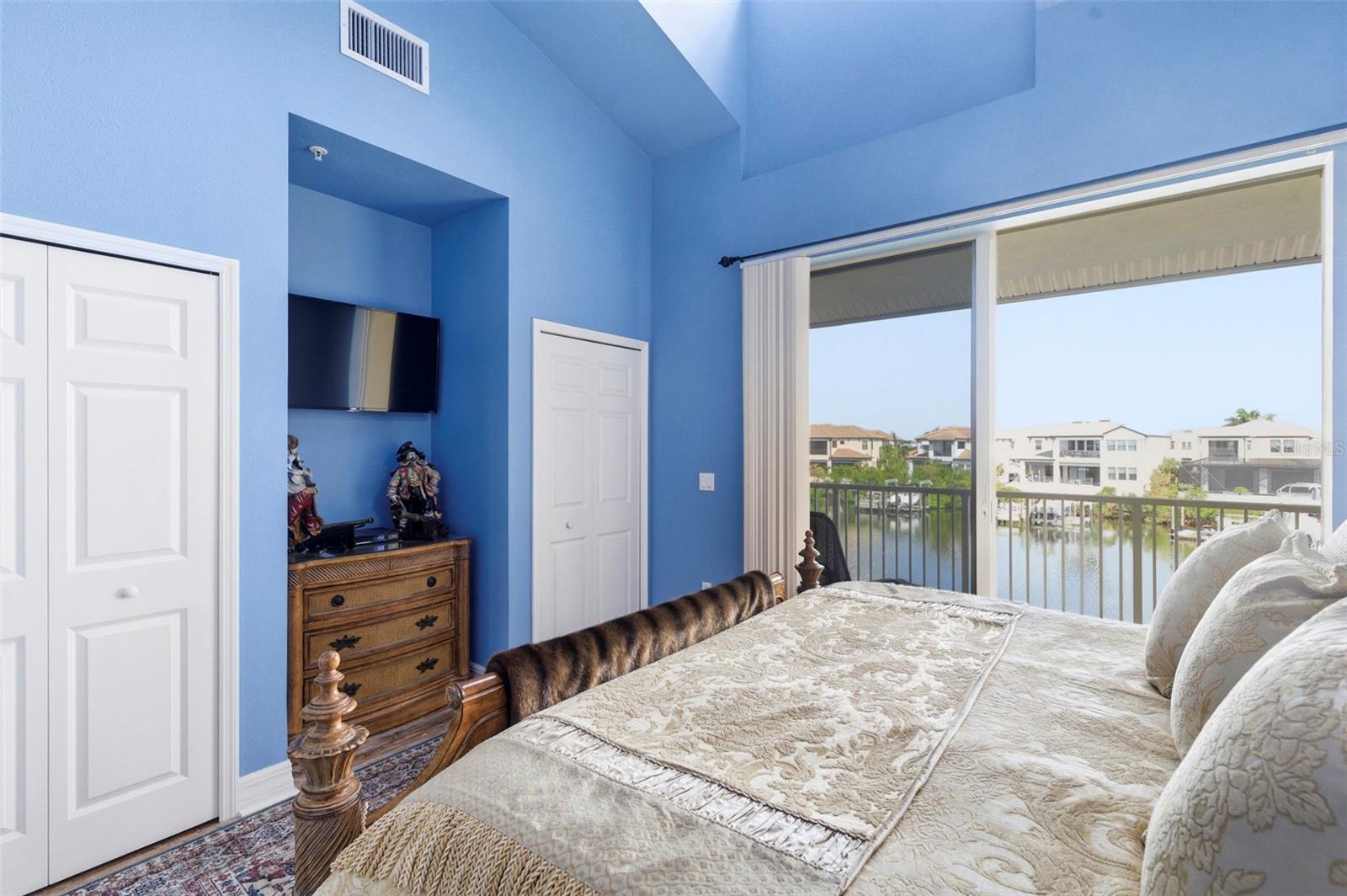 Image 21 of 30 For 609 Bahia Beach Boulevard