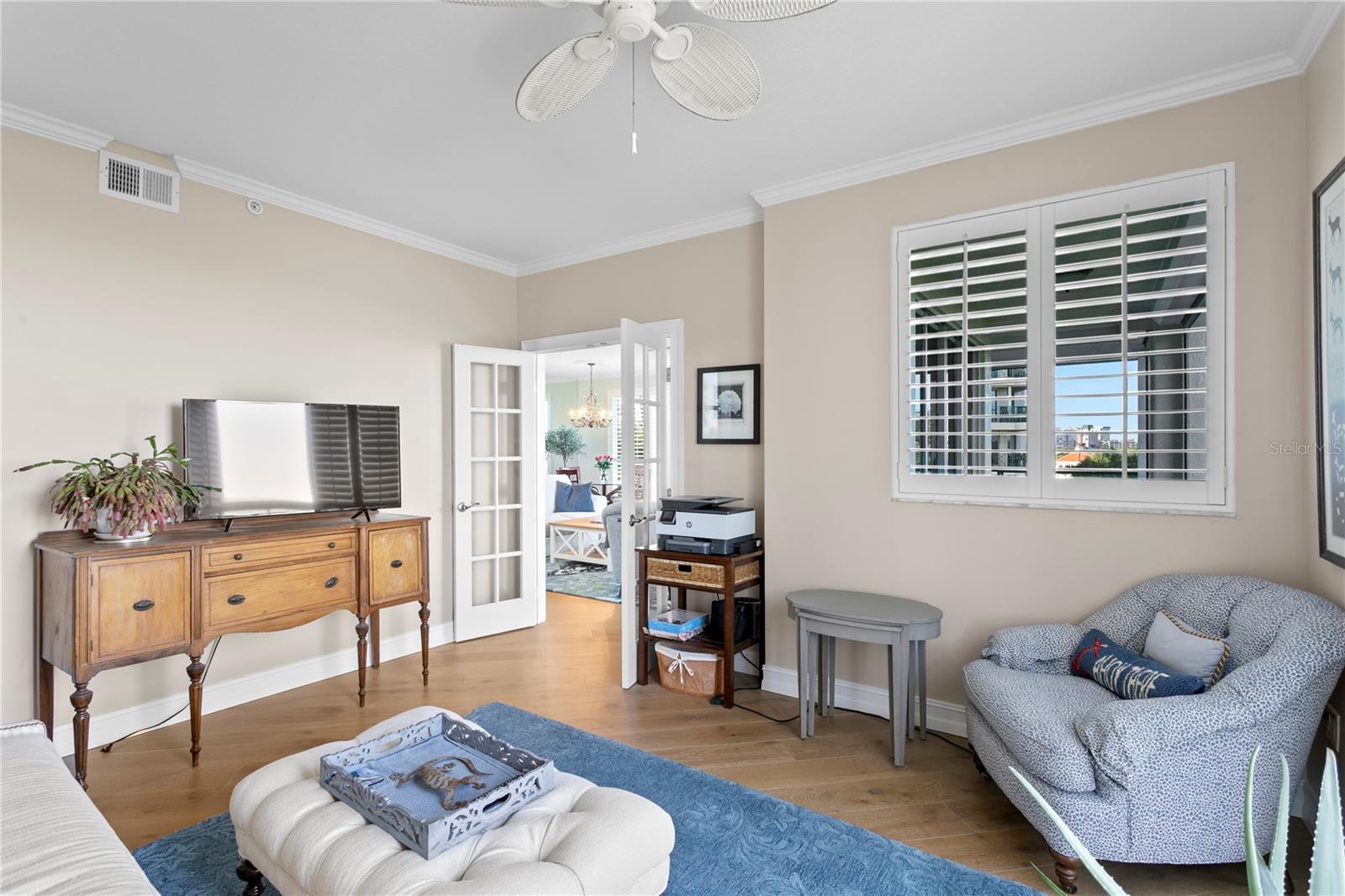 Image 20 of 83 For 4717 Dolphin Cay Lane S 202