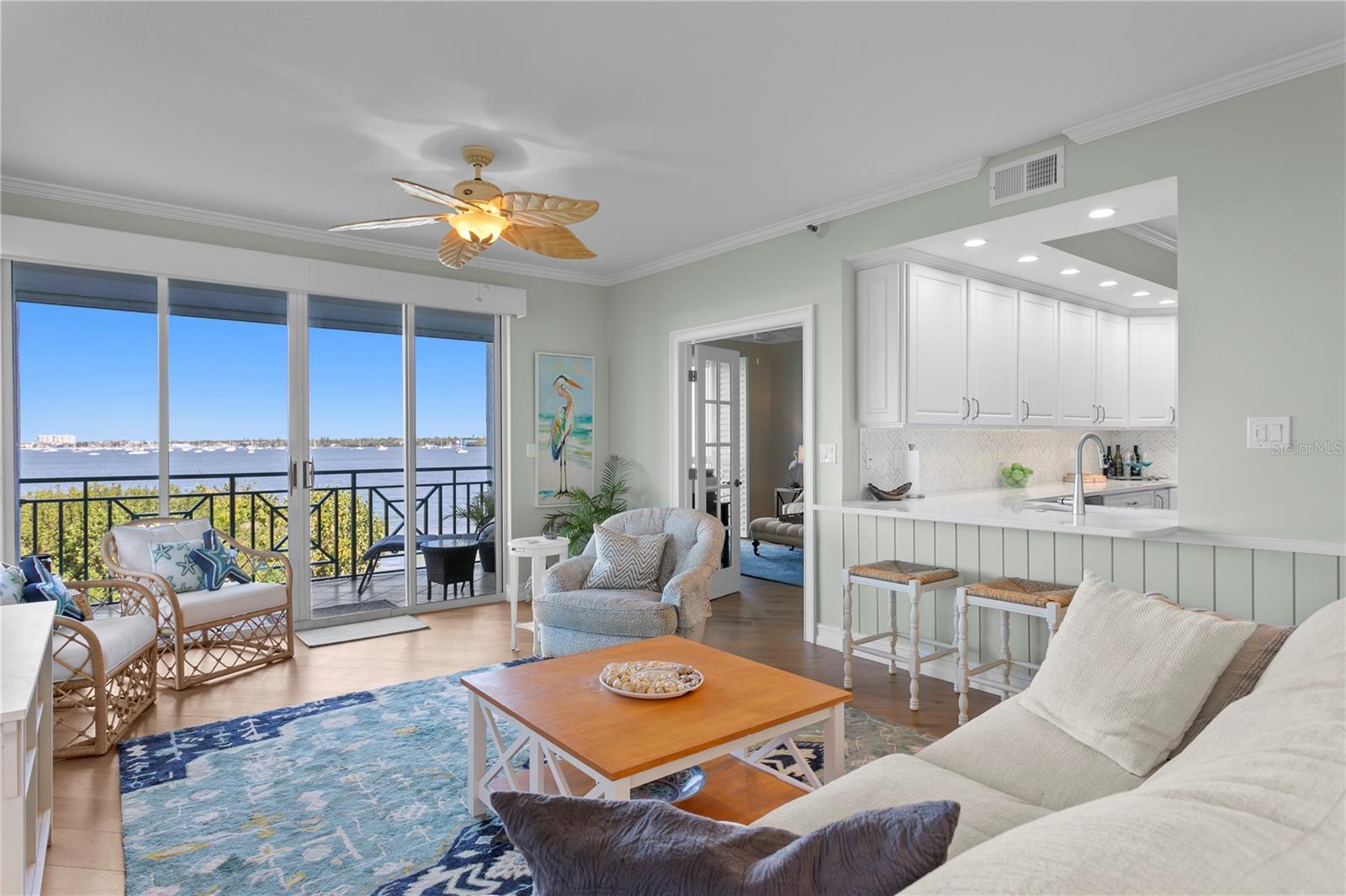 Image 21 of 83 For 4717 Dolphin Cay Lane S 202