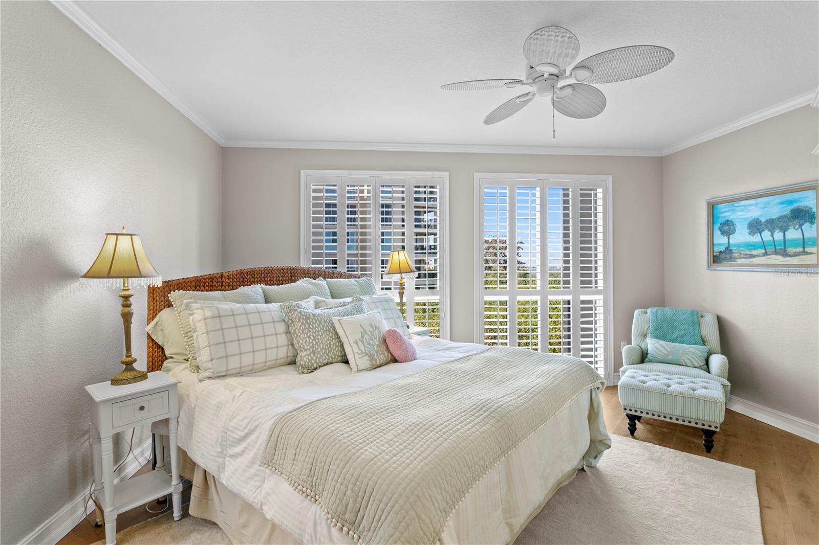 Image 28 of 83 For 4717 Dolphin Cay Lane S 202