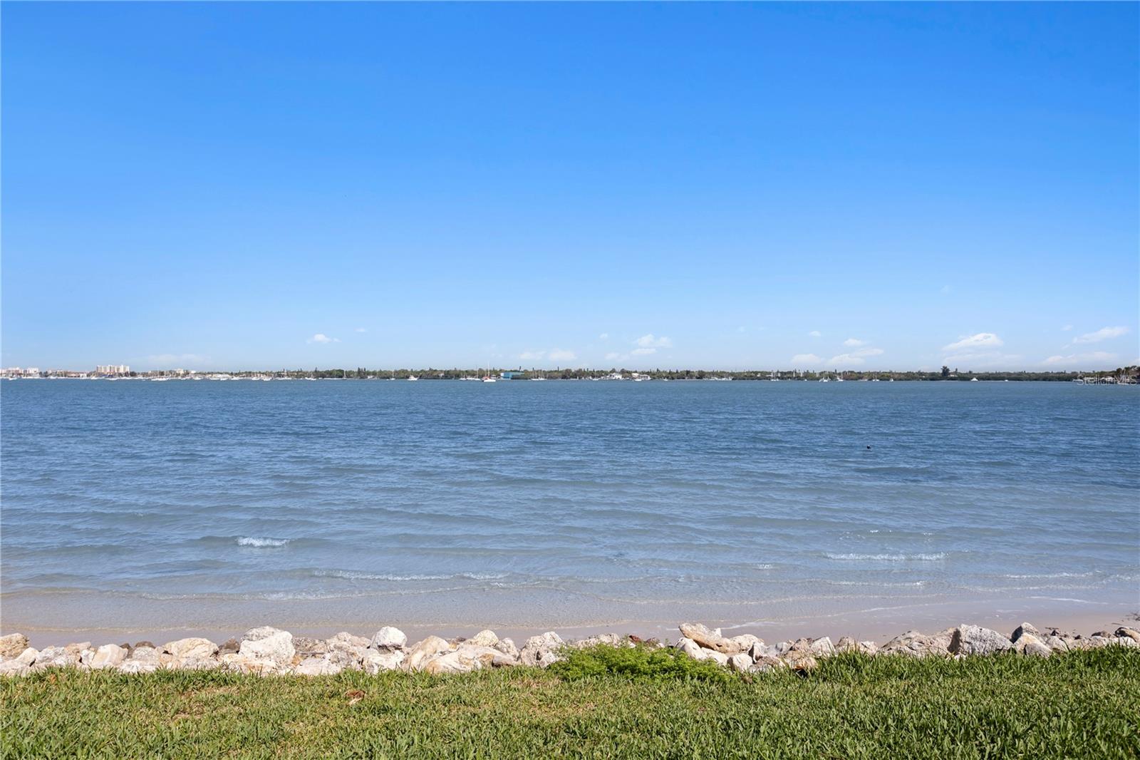 Image 48 of 83 For 4717 Dolphin Cay Lane S 202