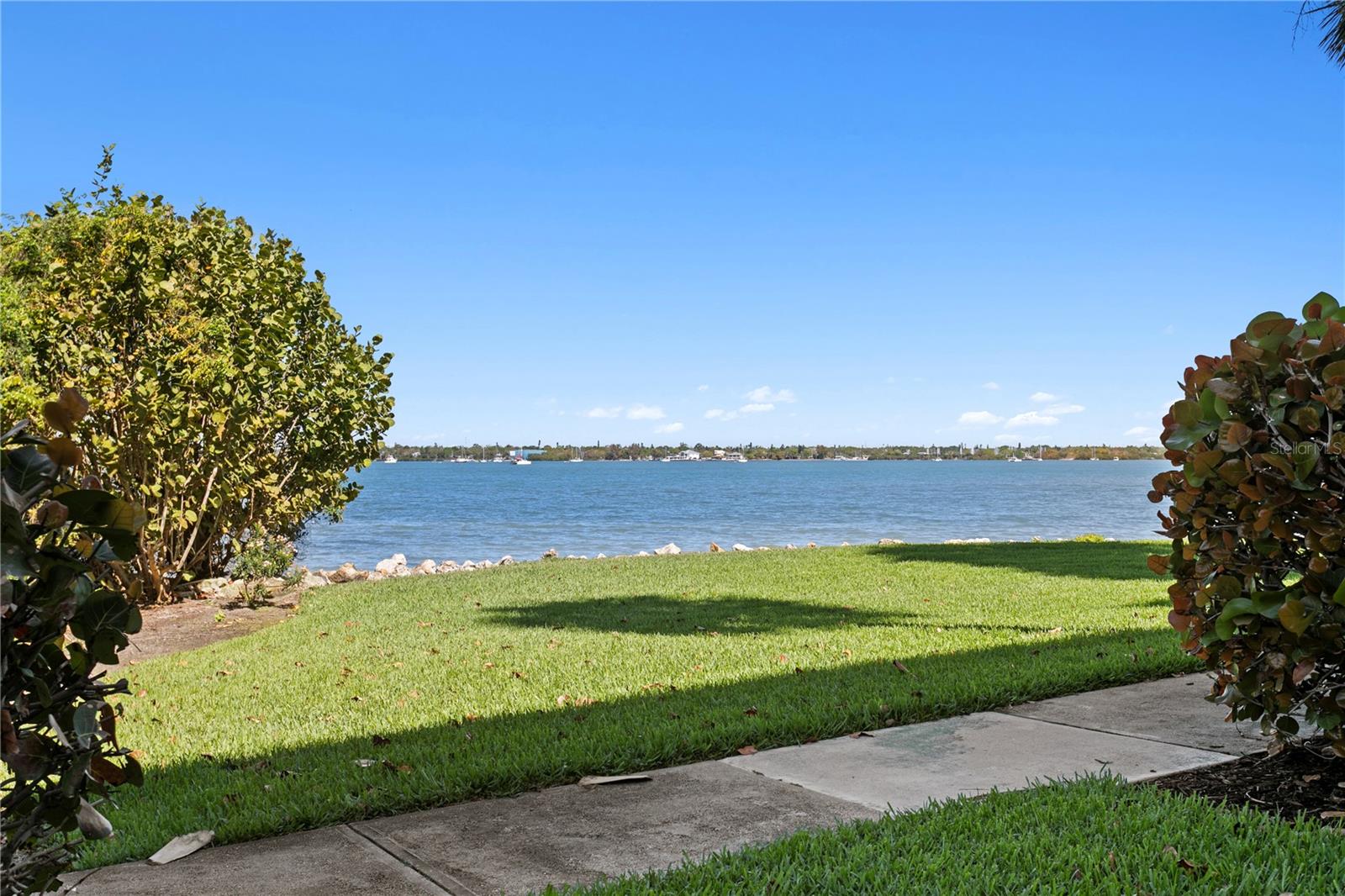 Image 50 of 83 For 4717 Dolphin Cay Lane S 202