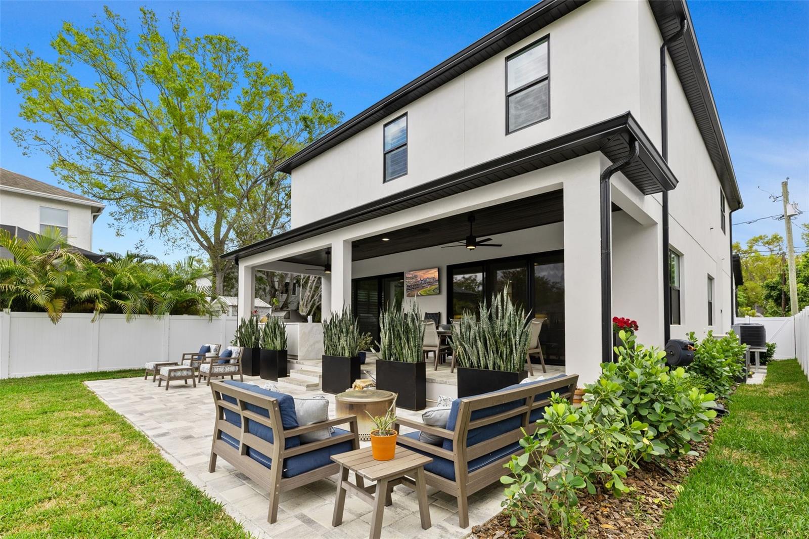 Image 59 of 74 For 2905 Leila Avenue