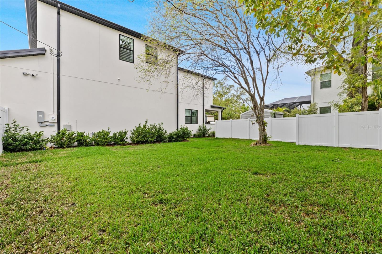 Image 65 of 74 For 2905 Leila Avenue