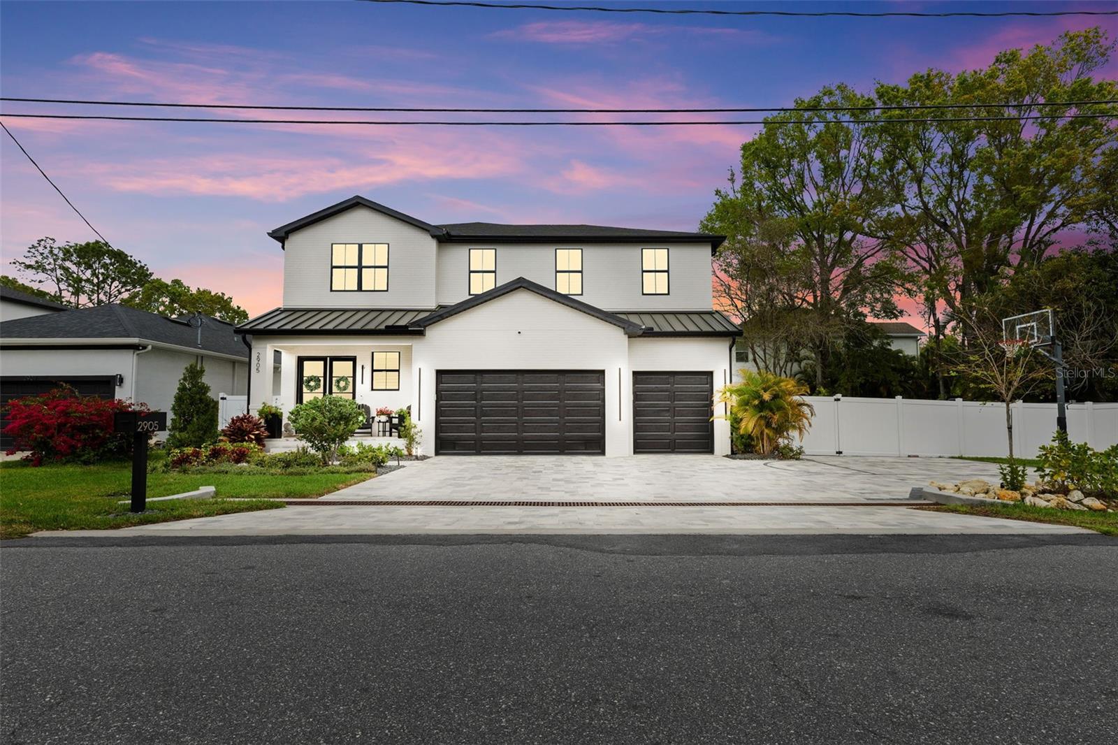 Image 72 of 74 For 2905 Leila Avenue