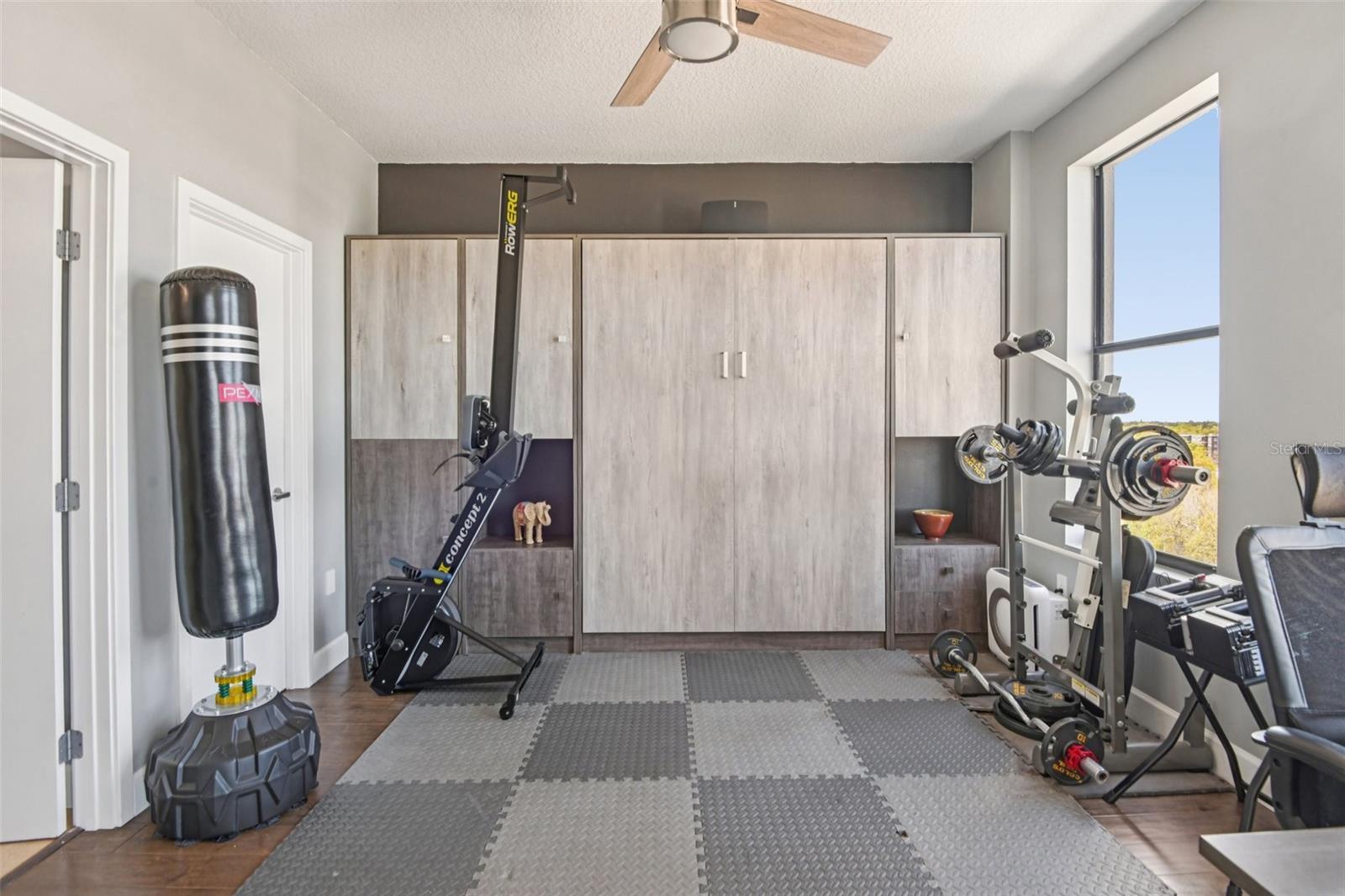 Image 14 of 44 For 226 5th Avenue N 801