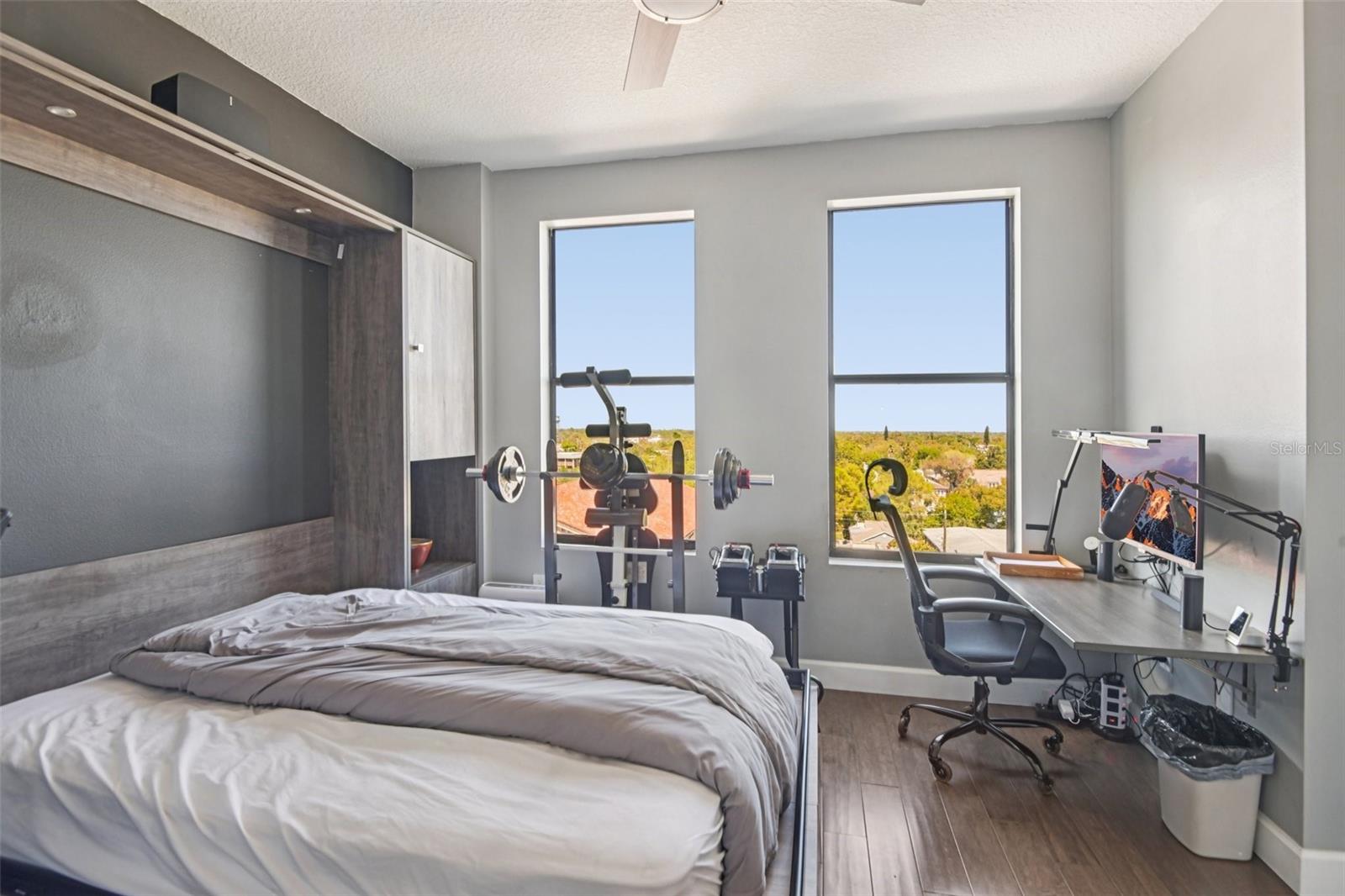 Image 15 of 44 For 226 5th Avenue N 801