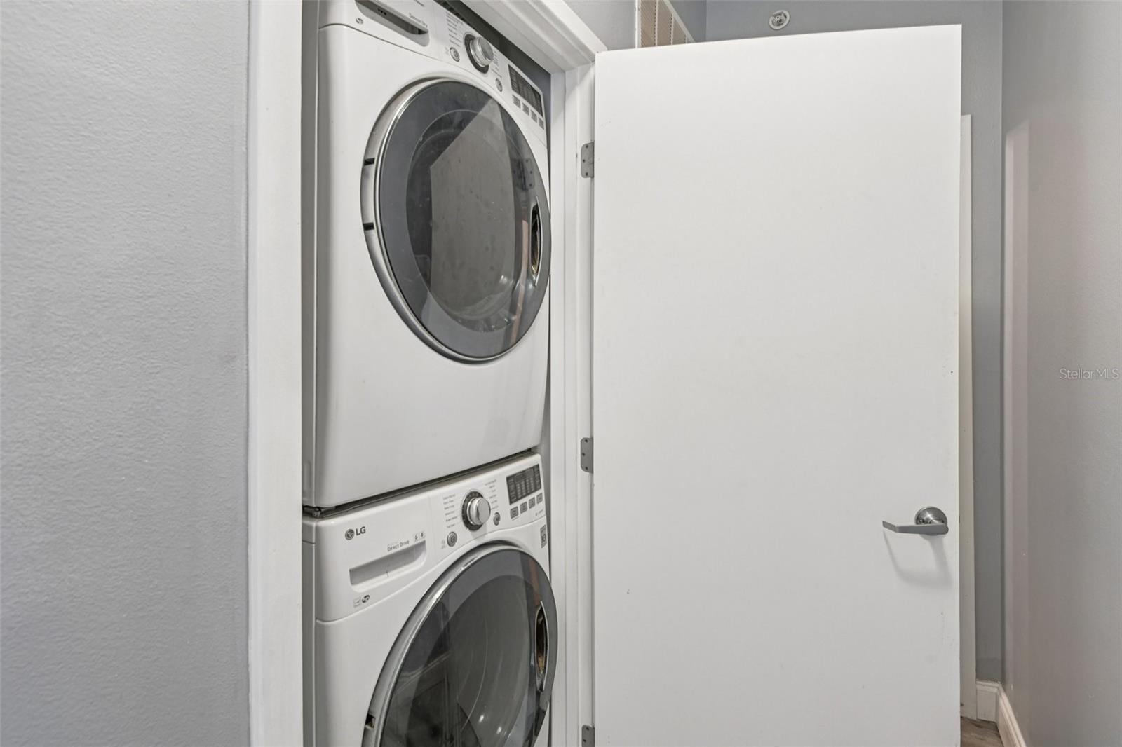 Image 17 of 44 For 226 5th Avenue N 801