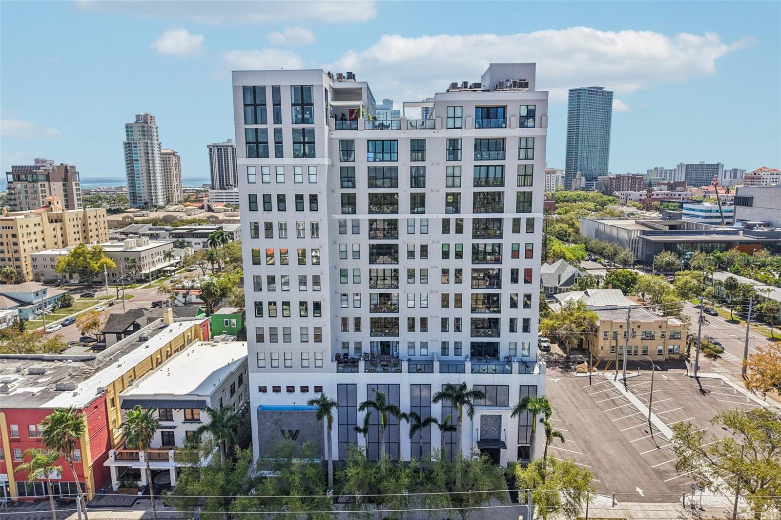 Image 21 of 44 For 226 5th Avenue N 801