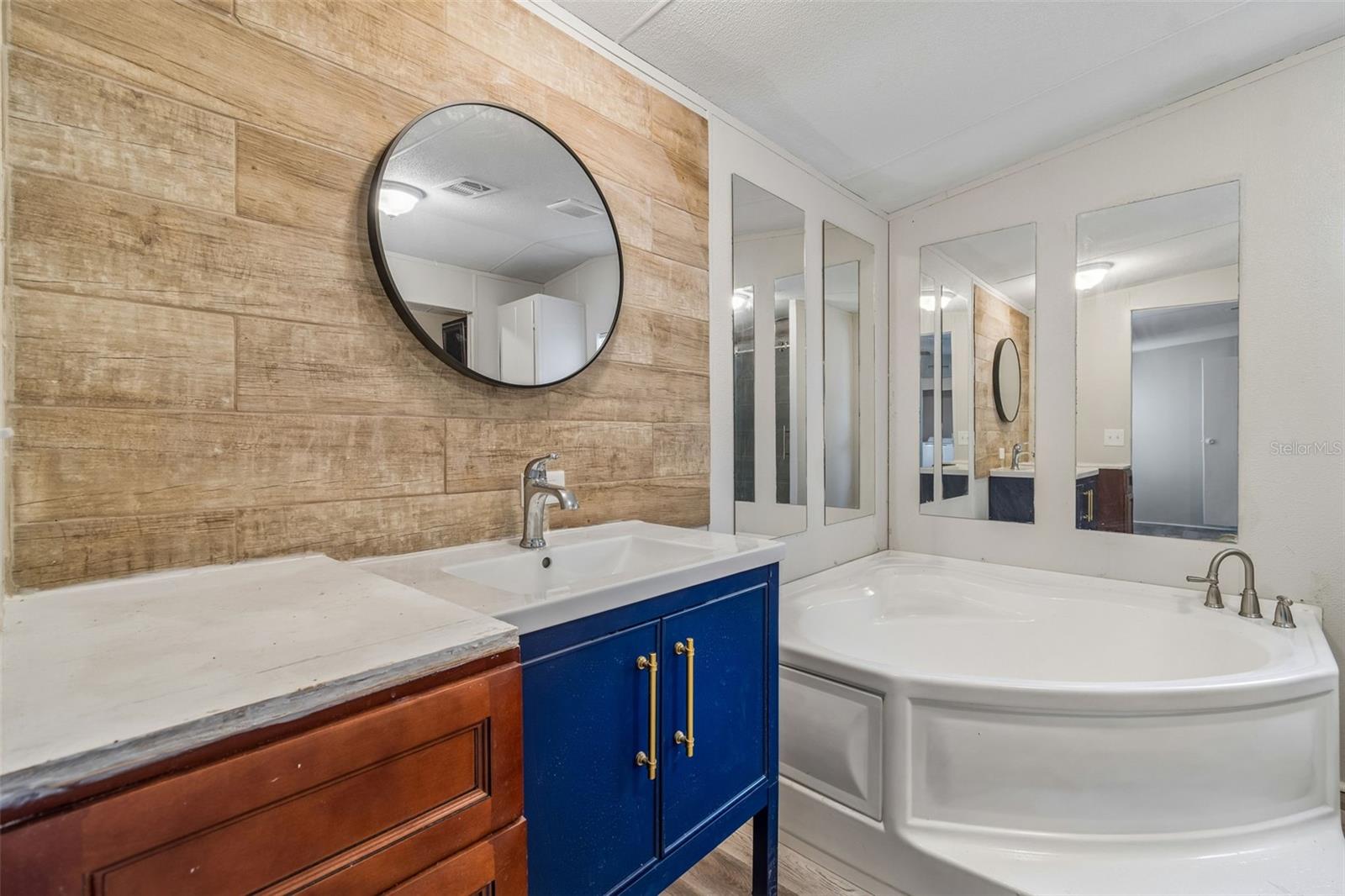 Image 12 of 26 For 5010 Ewell Road